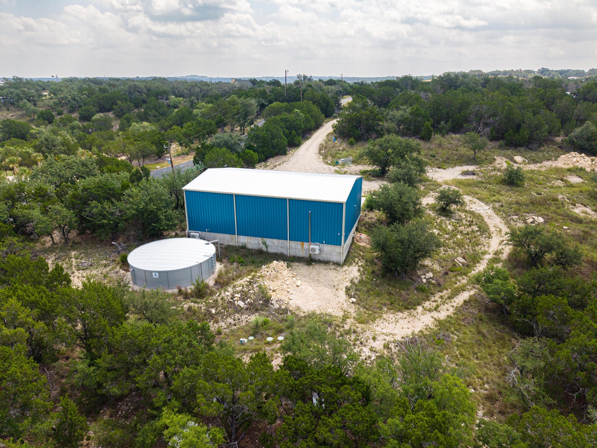 main property photo 5