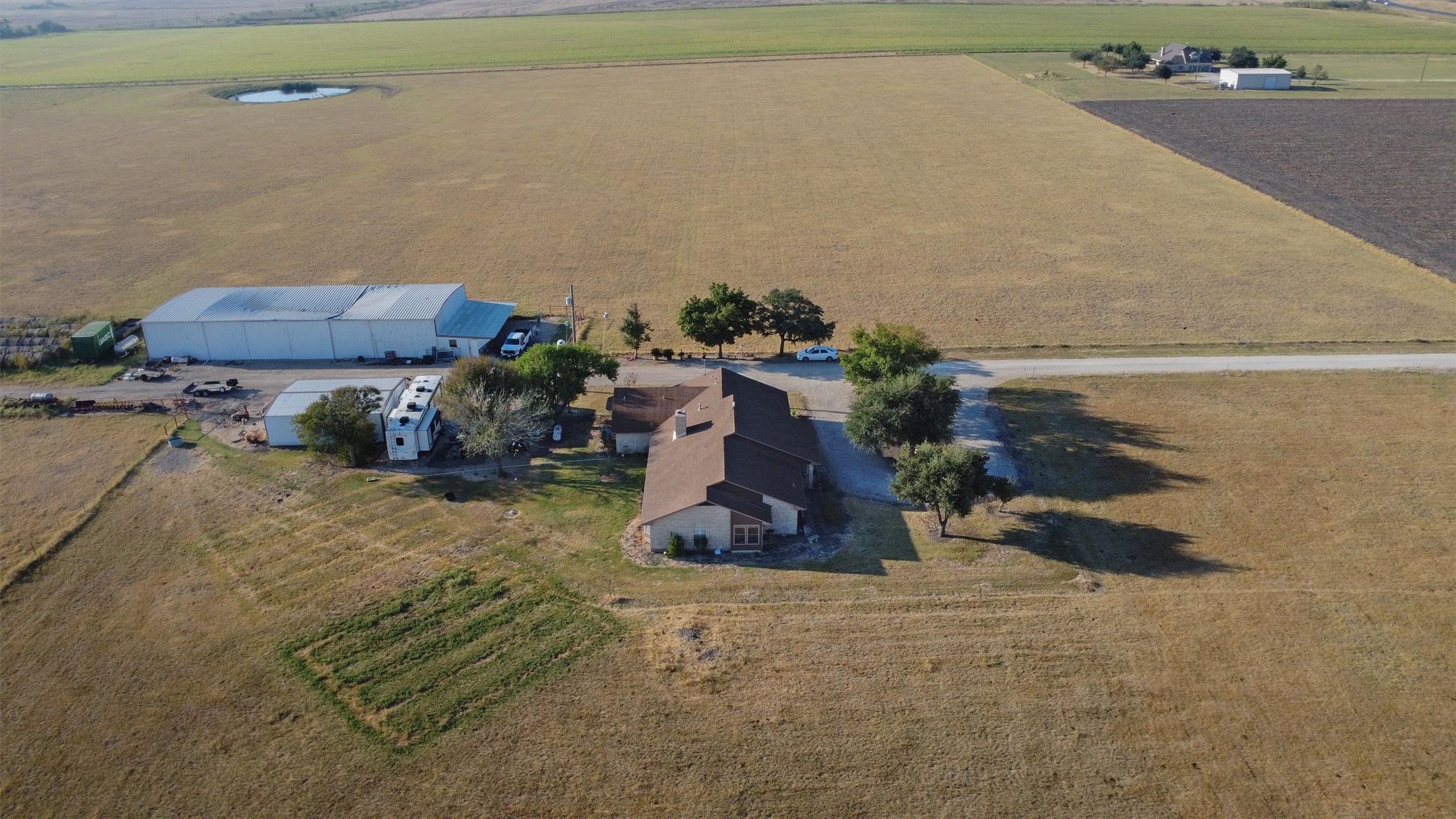 main property photo 27