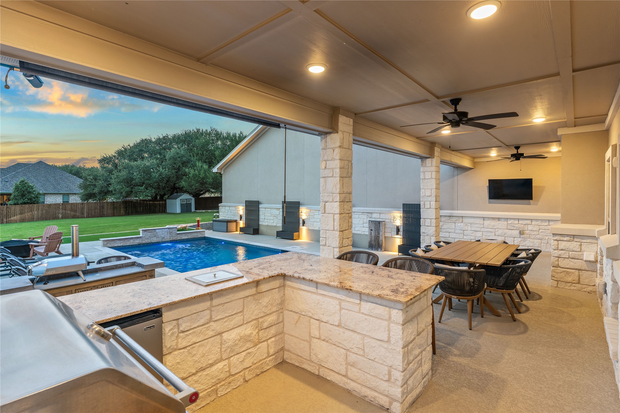 main property photo 39