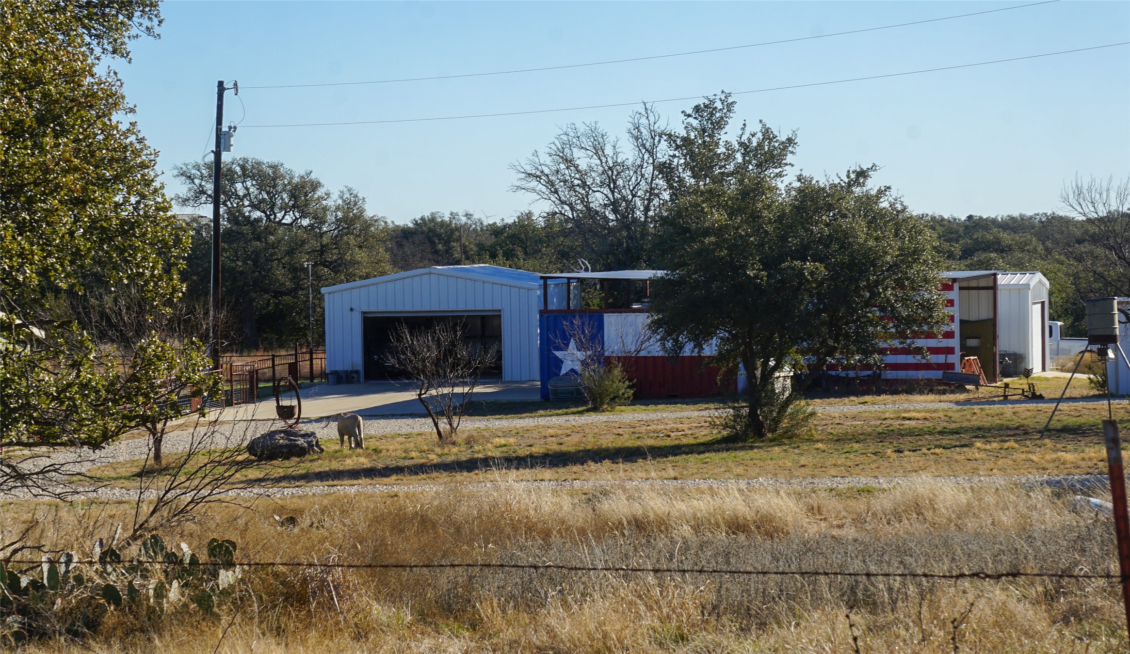 main property photo 24