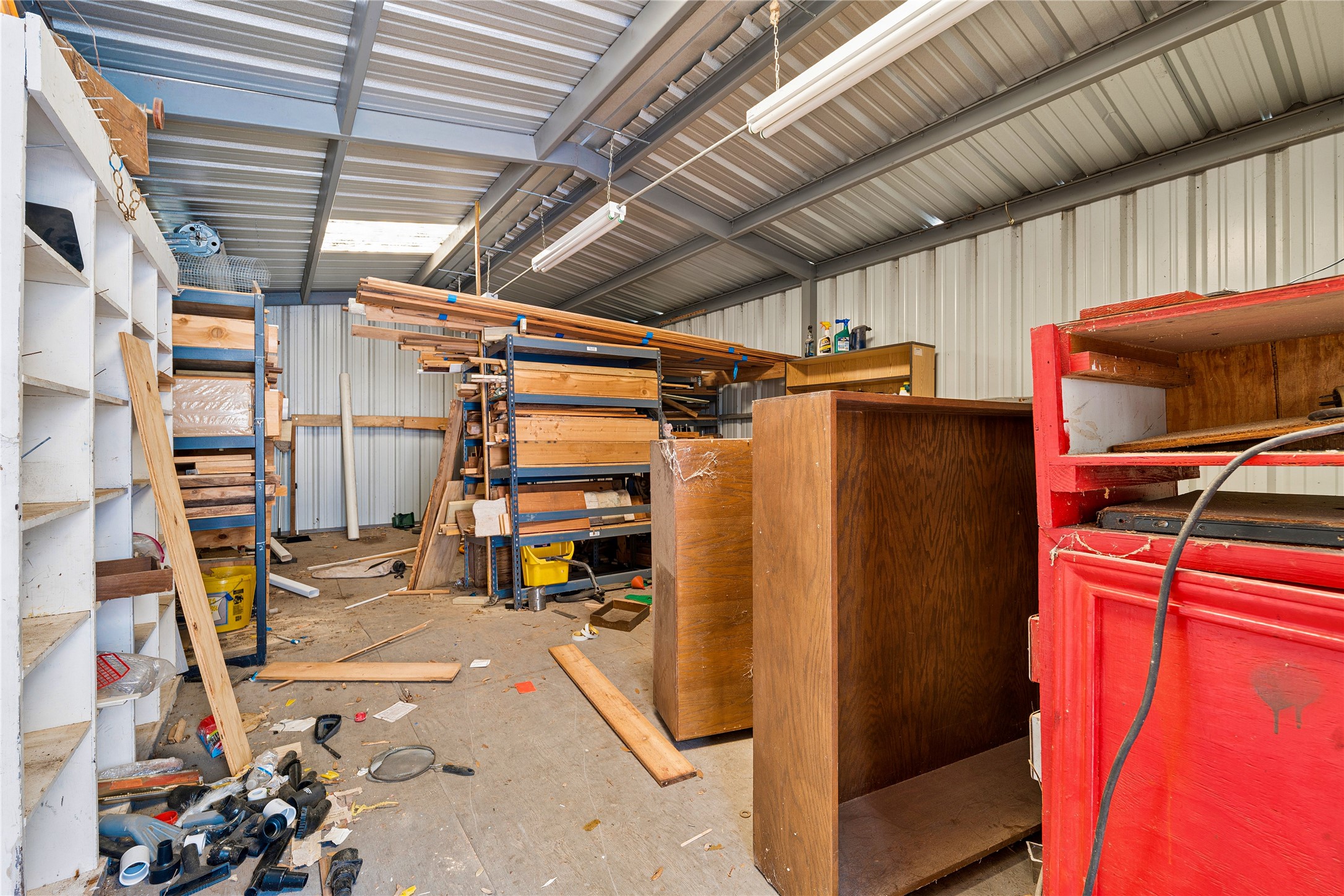 main property photo 37