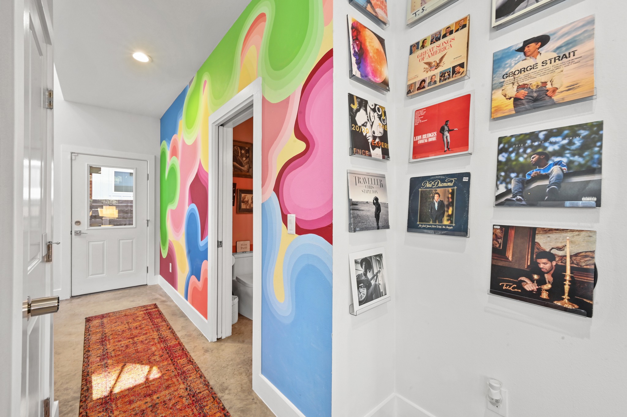 main property photo 9