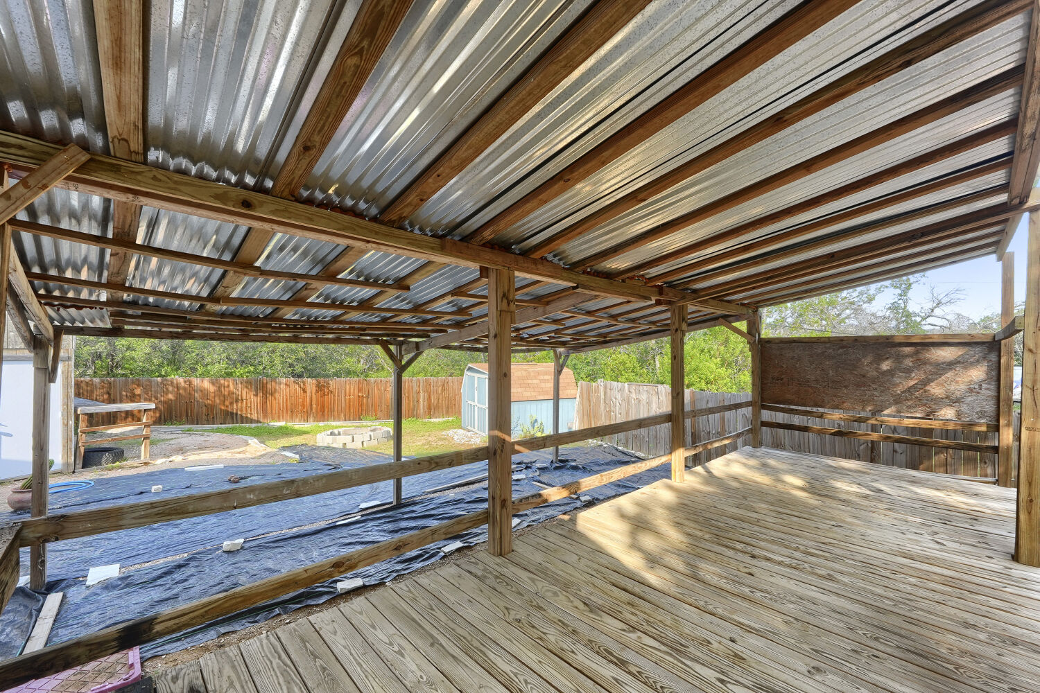 main property photo 14