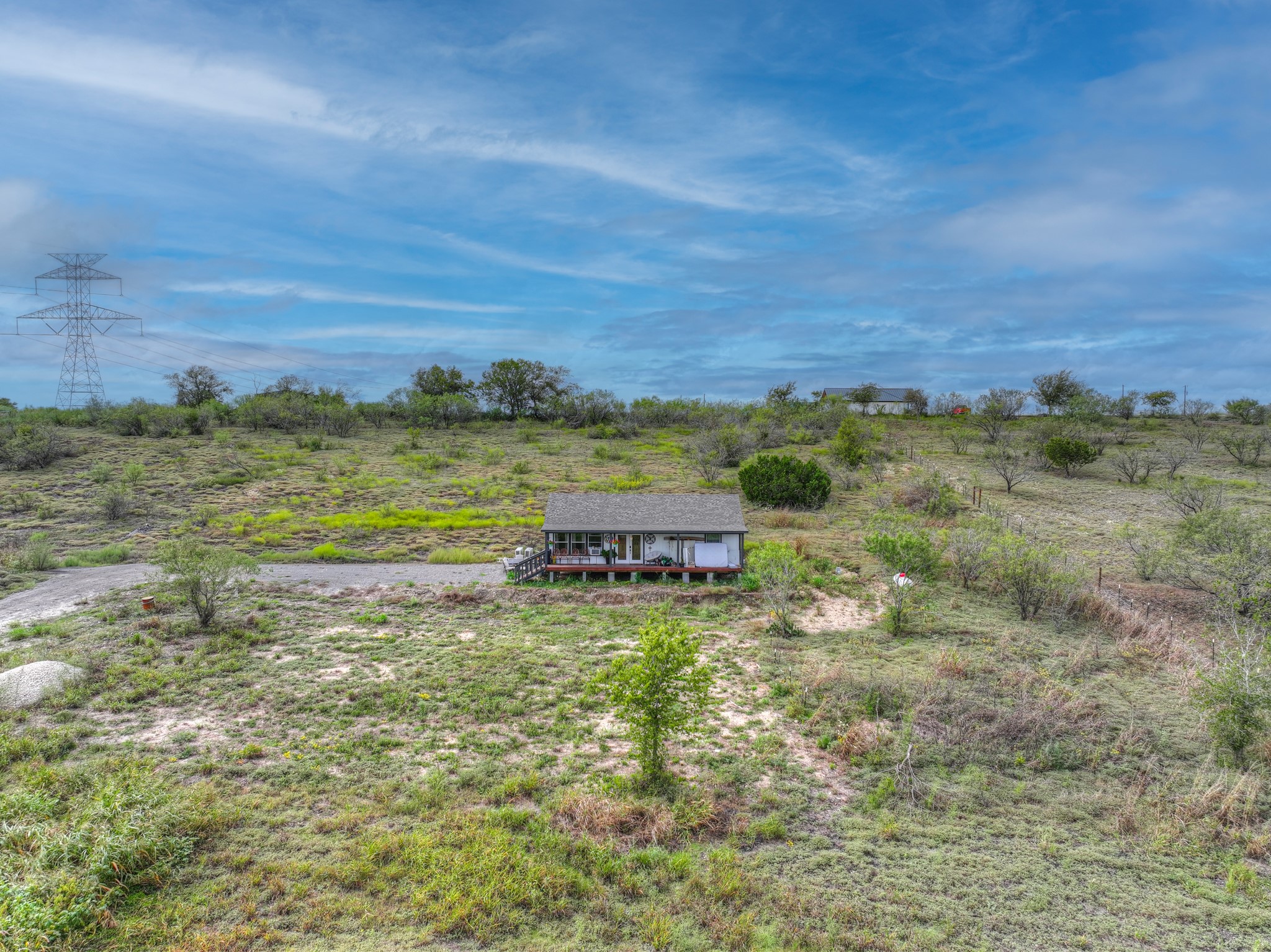 main property photo 18