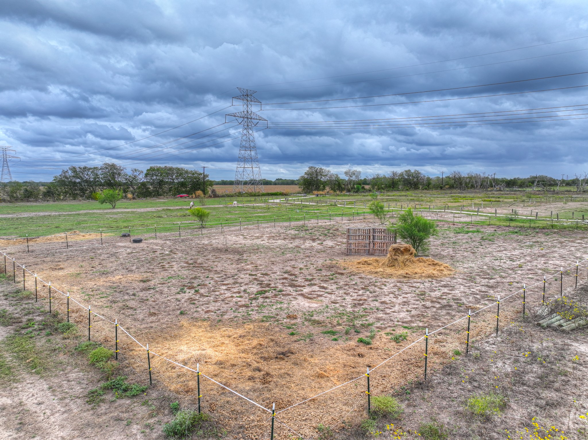 main property photo 29