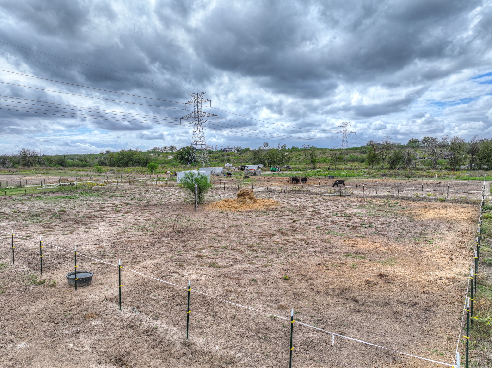 main property photo 30