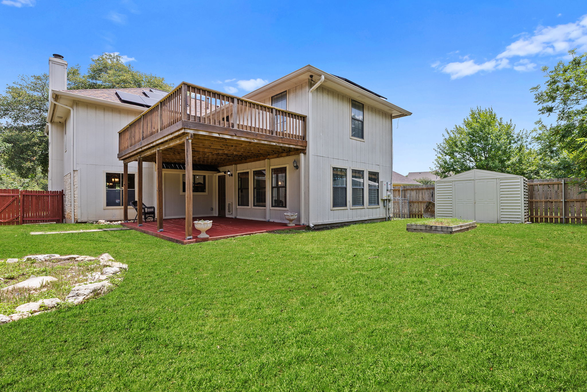 main property photo 37