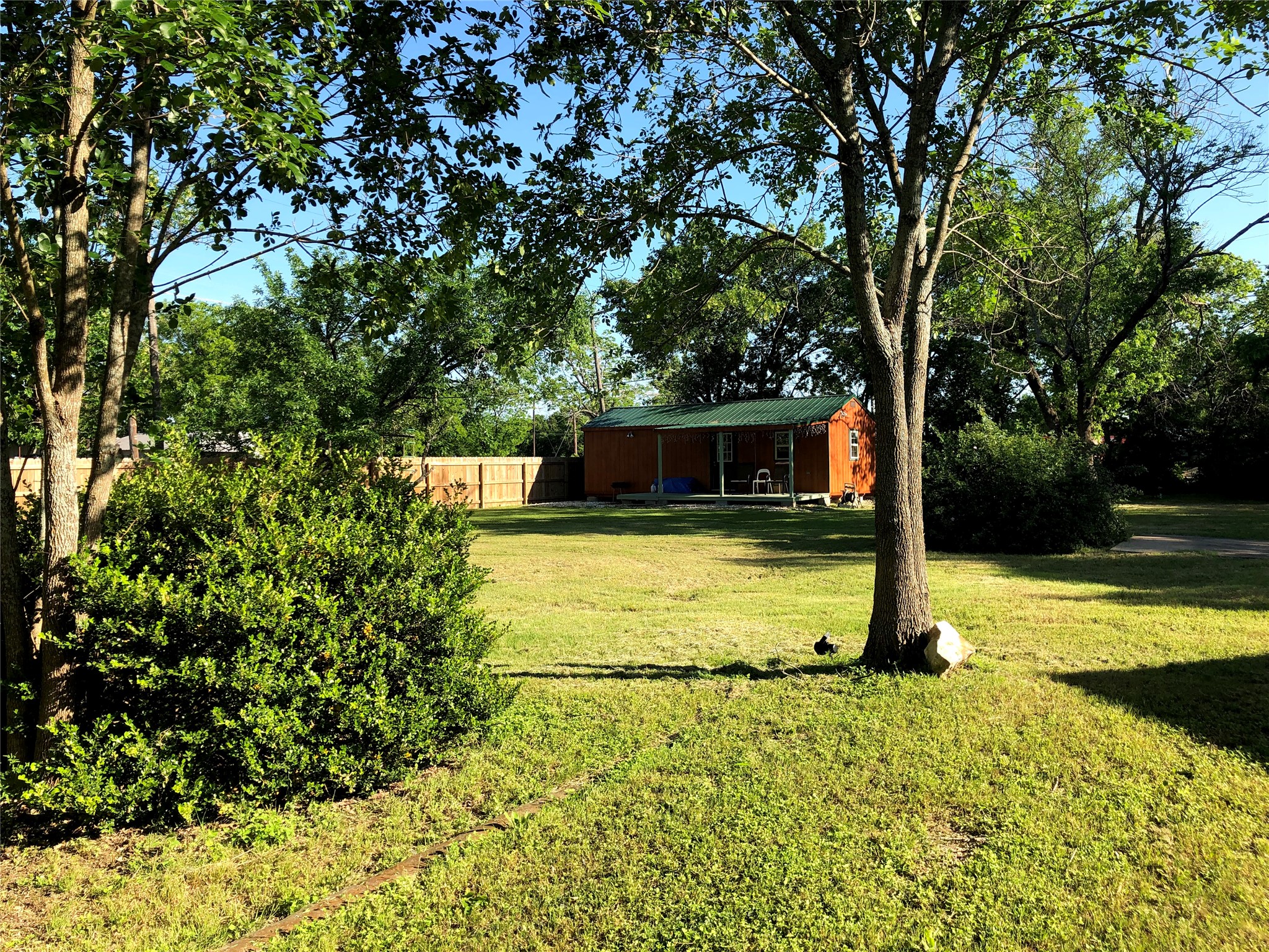 main property photo 3
