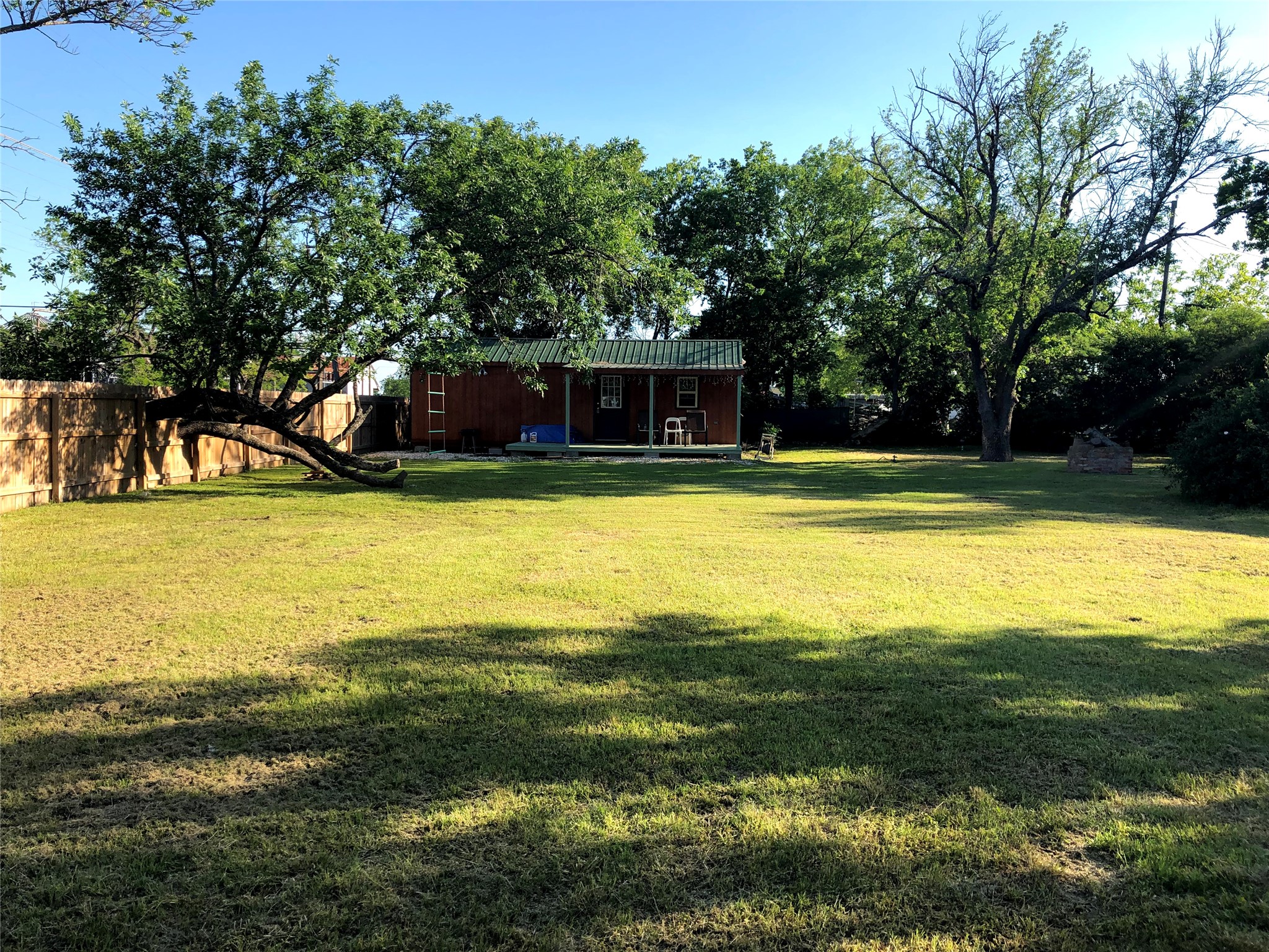 main property photo 4