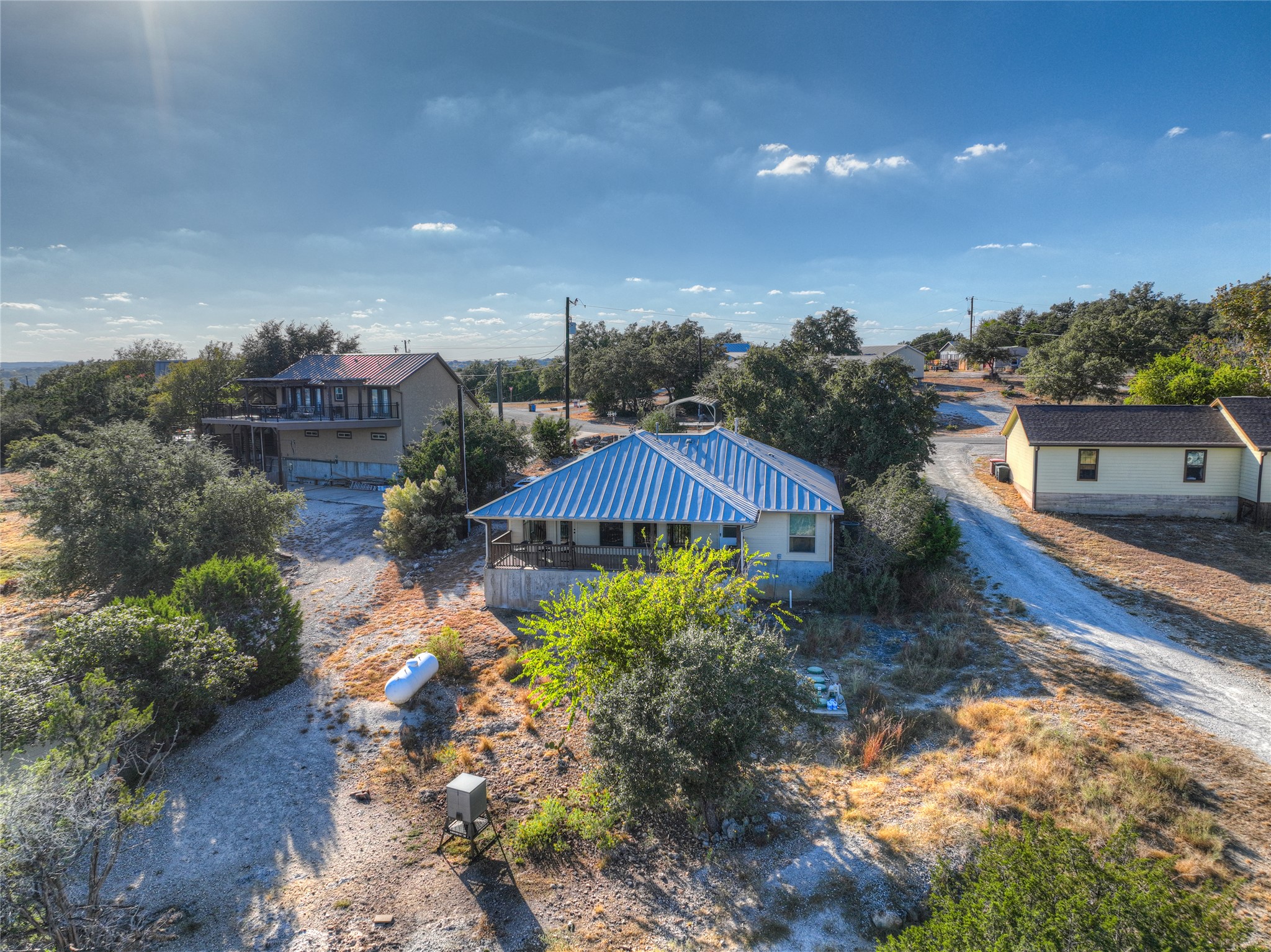 main property photo 38