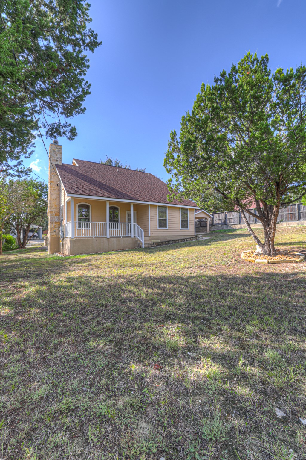 main property photo 35