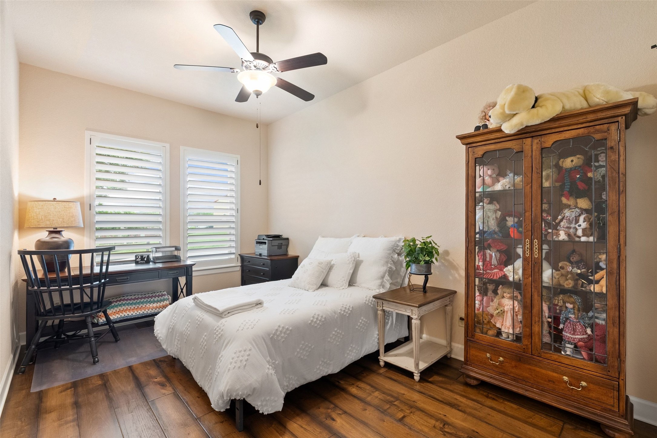 main property photo 21