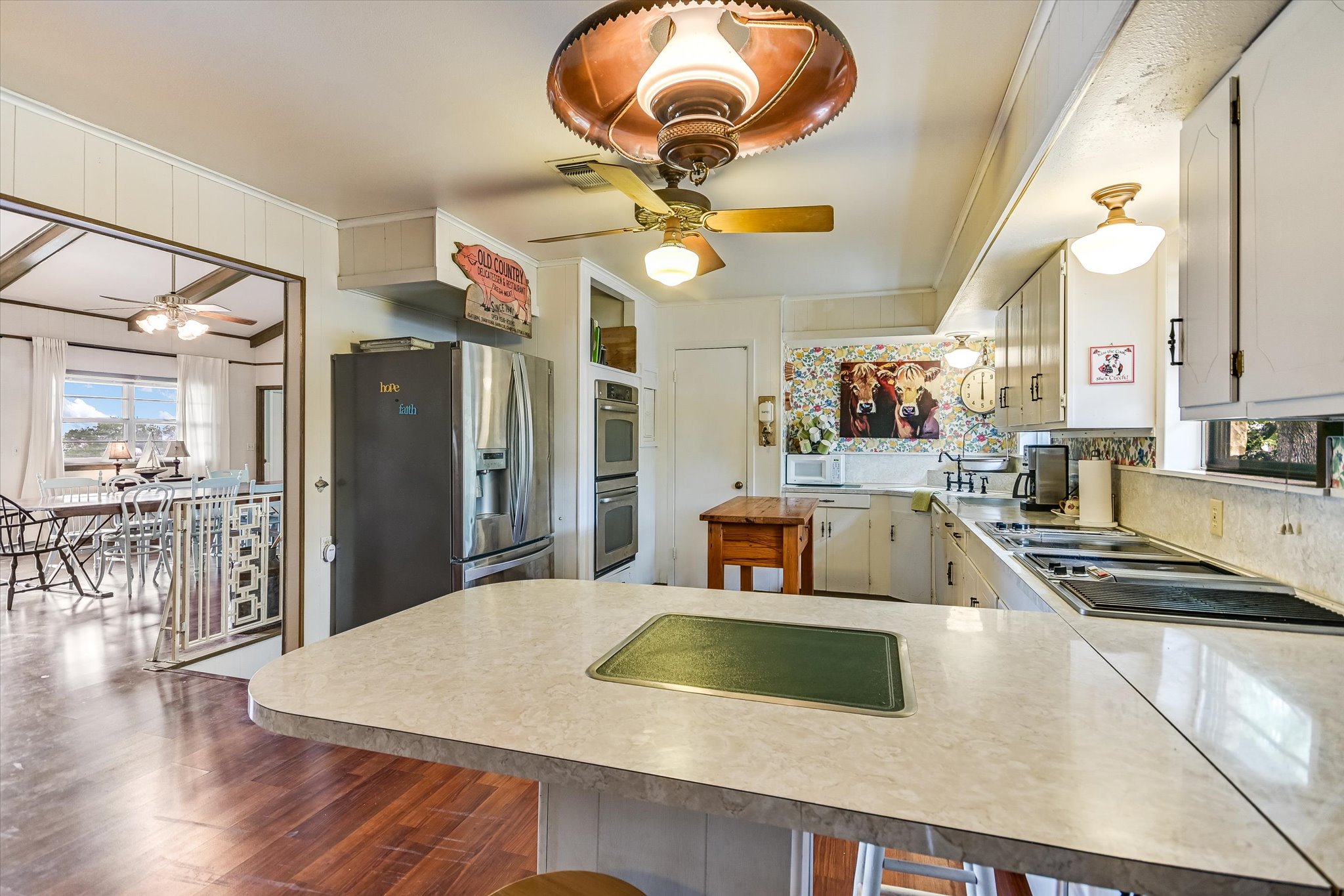 main property photo 6