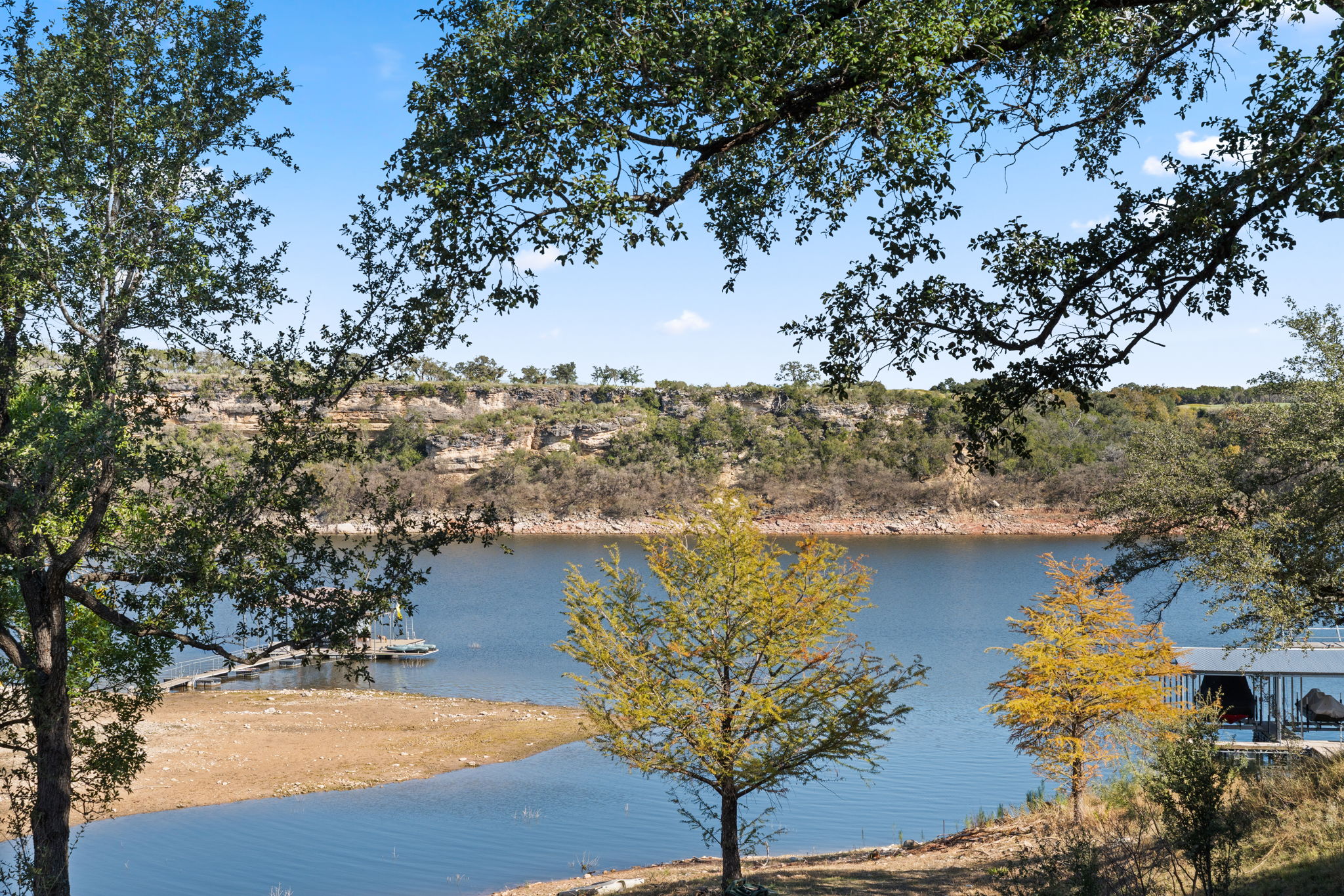 main property photo 16