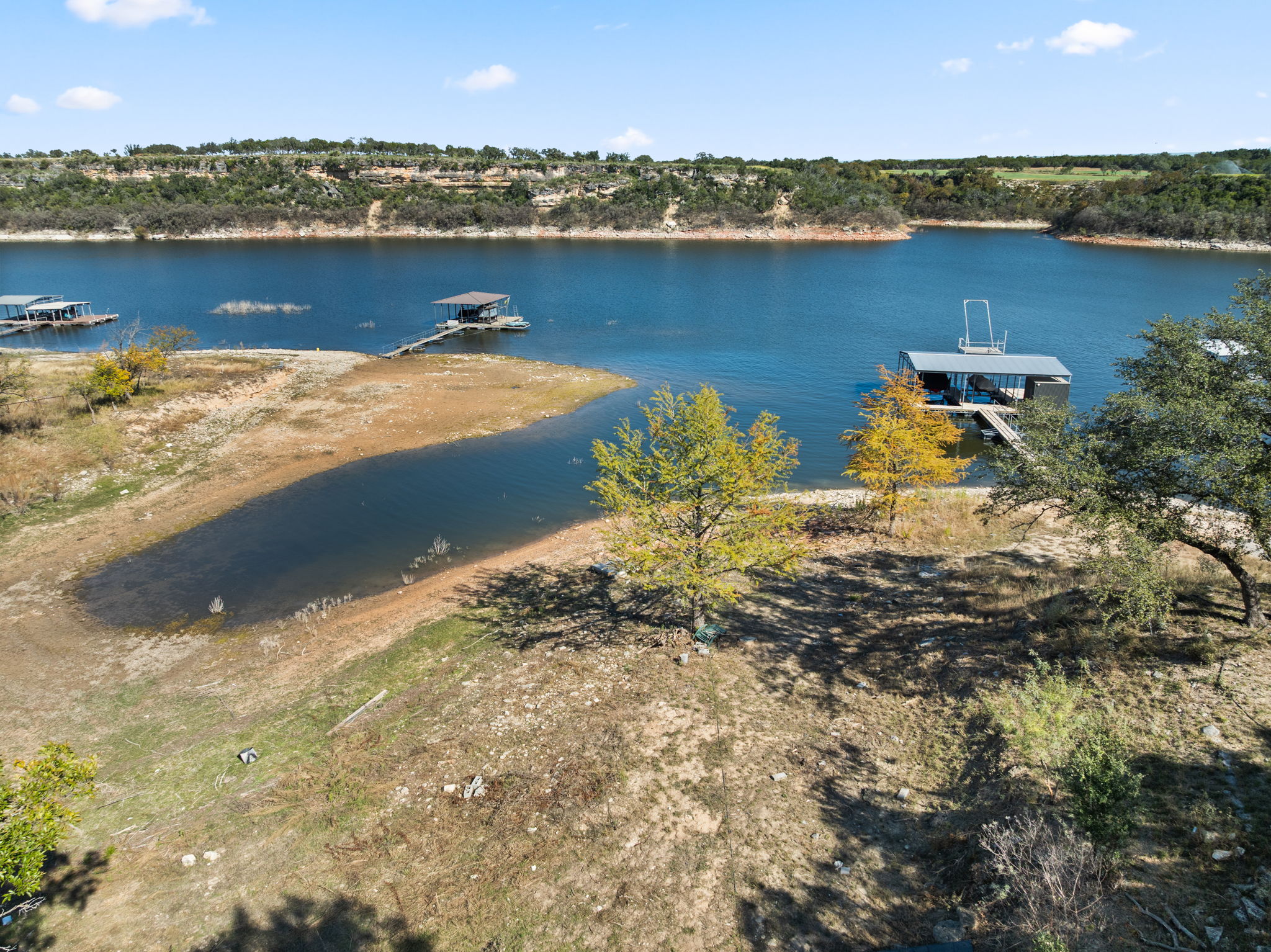 main property photo 25
