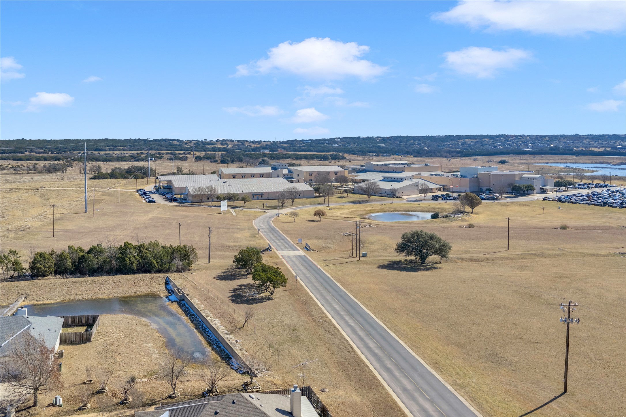 main property photo 35