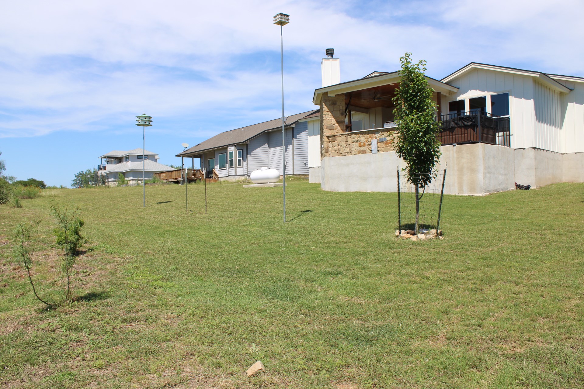main property photo 36