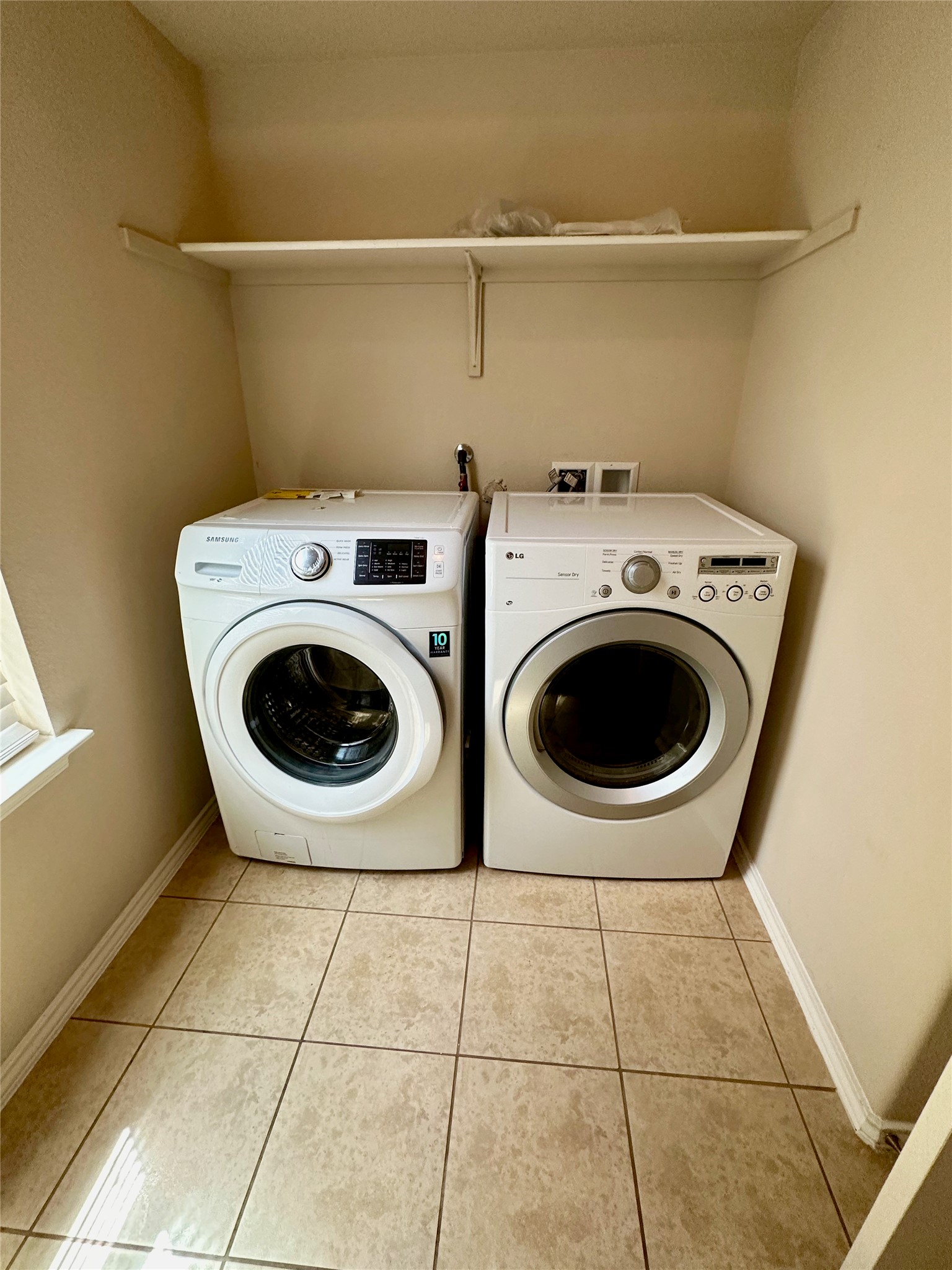 main property photo 12