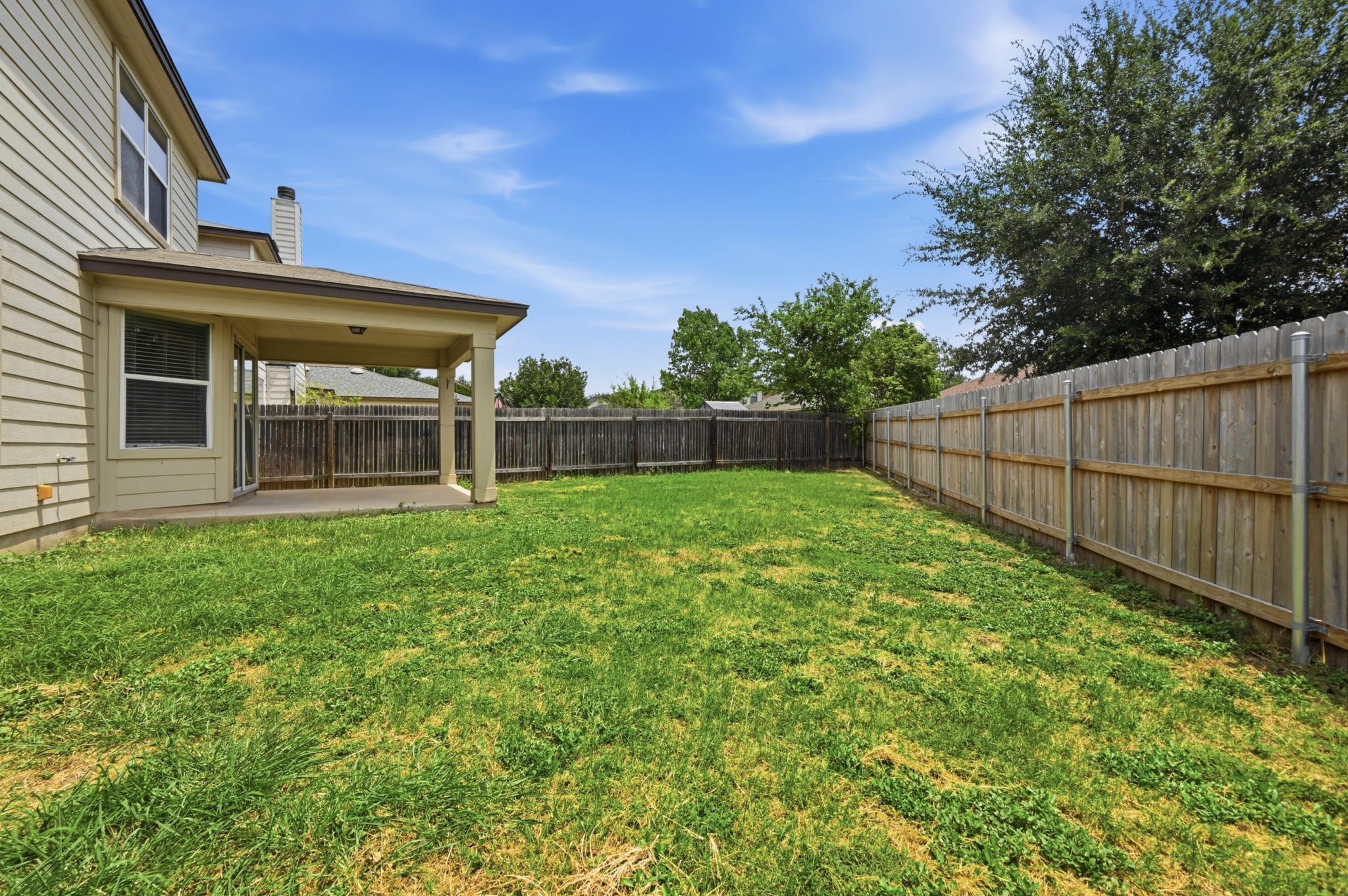 main property photo 30