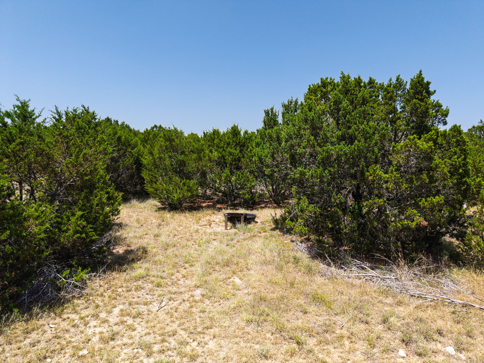 main property photo 11