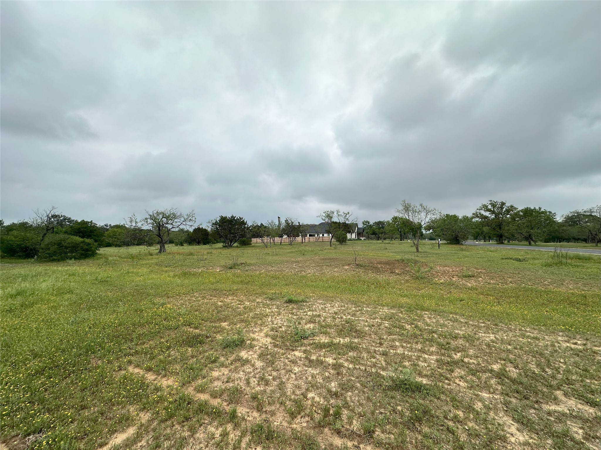 main property photo 9