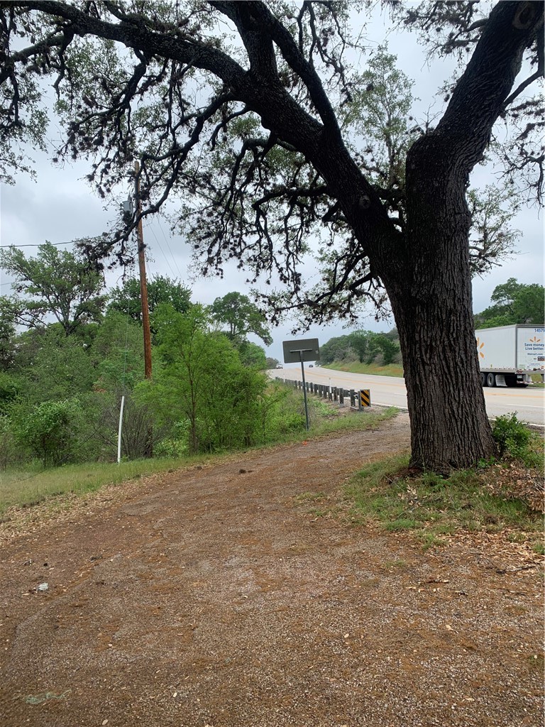 main property photo 10