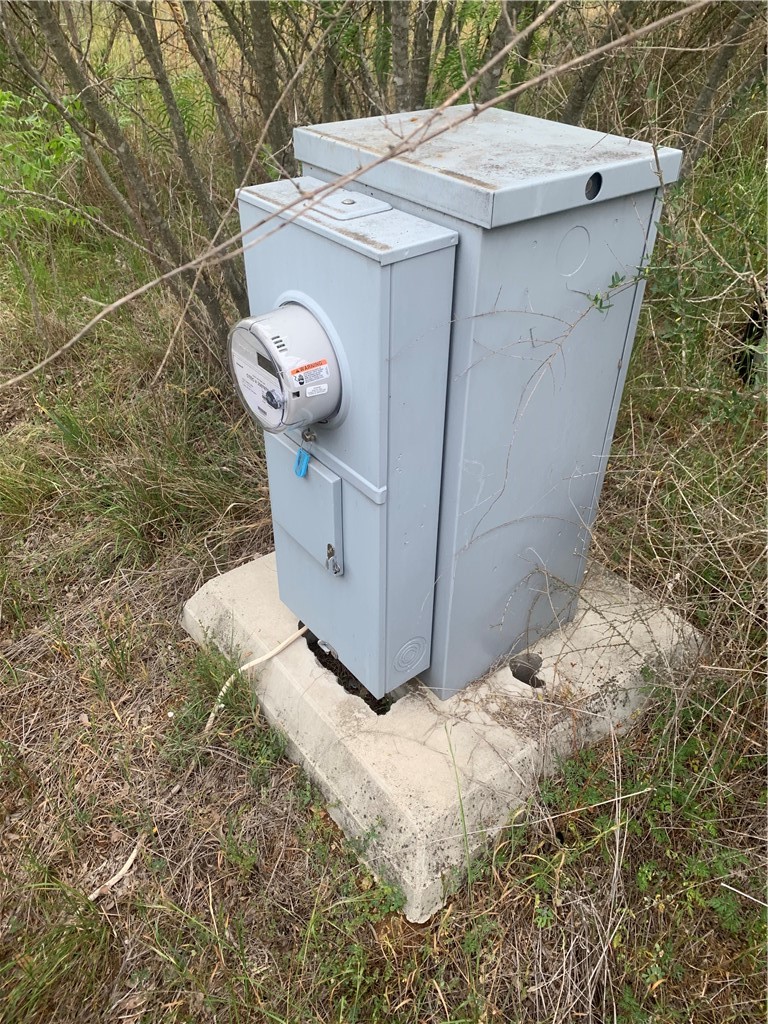 main property photo 9