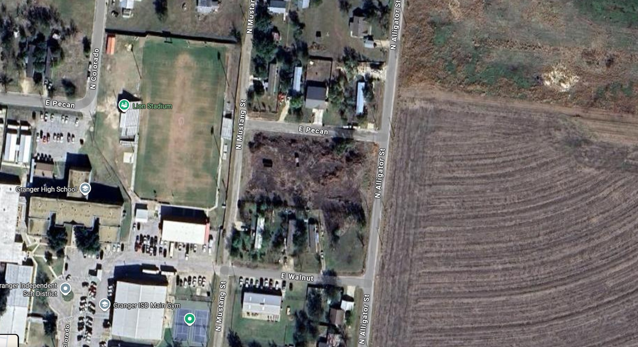 main property photo 9