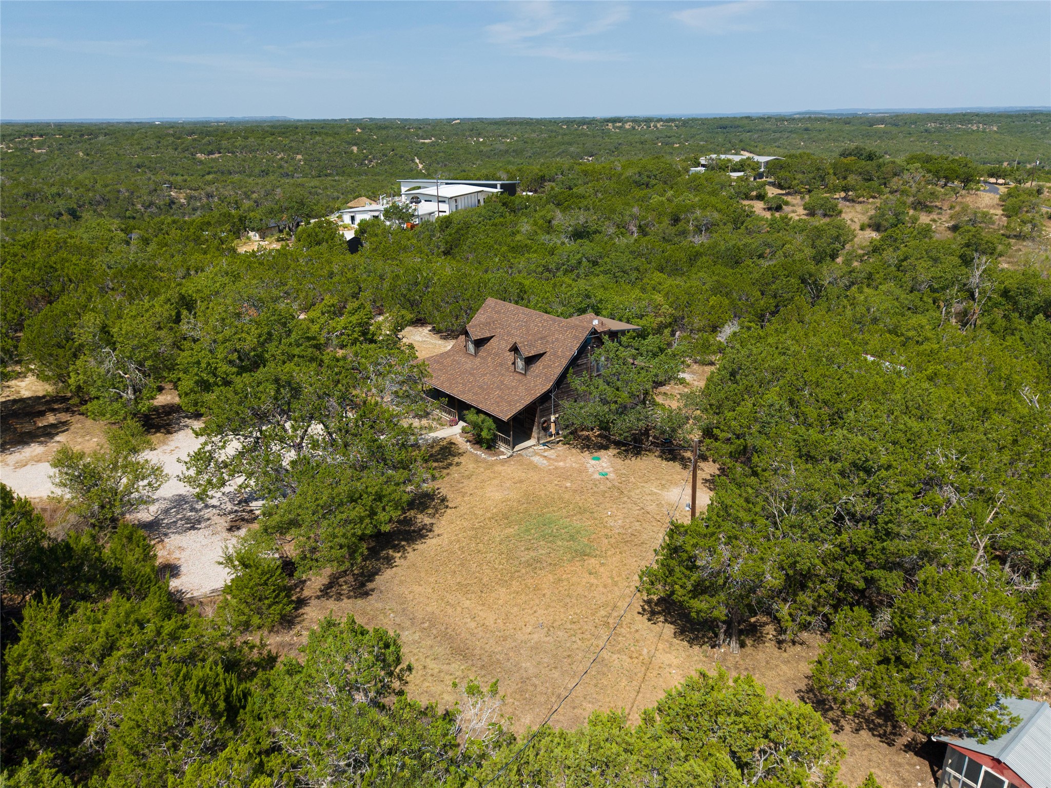 main property photo 37