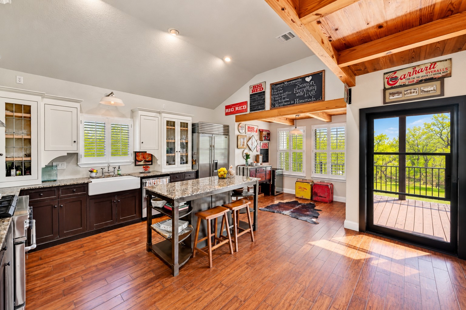 main property photo 19