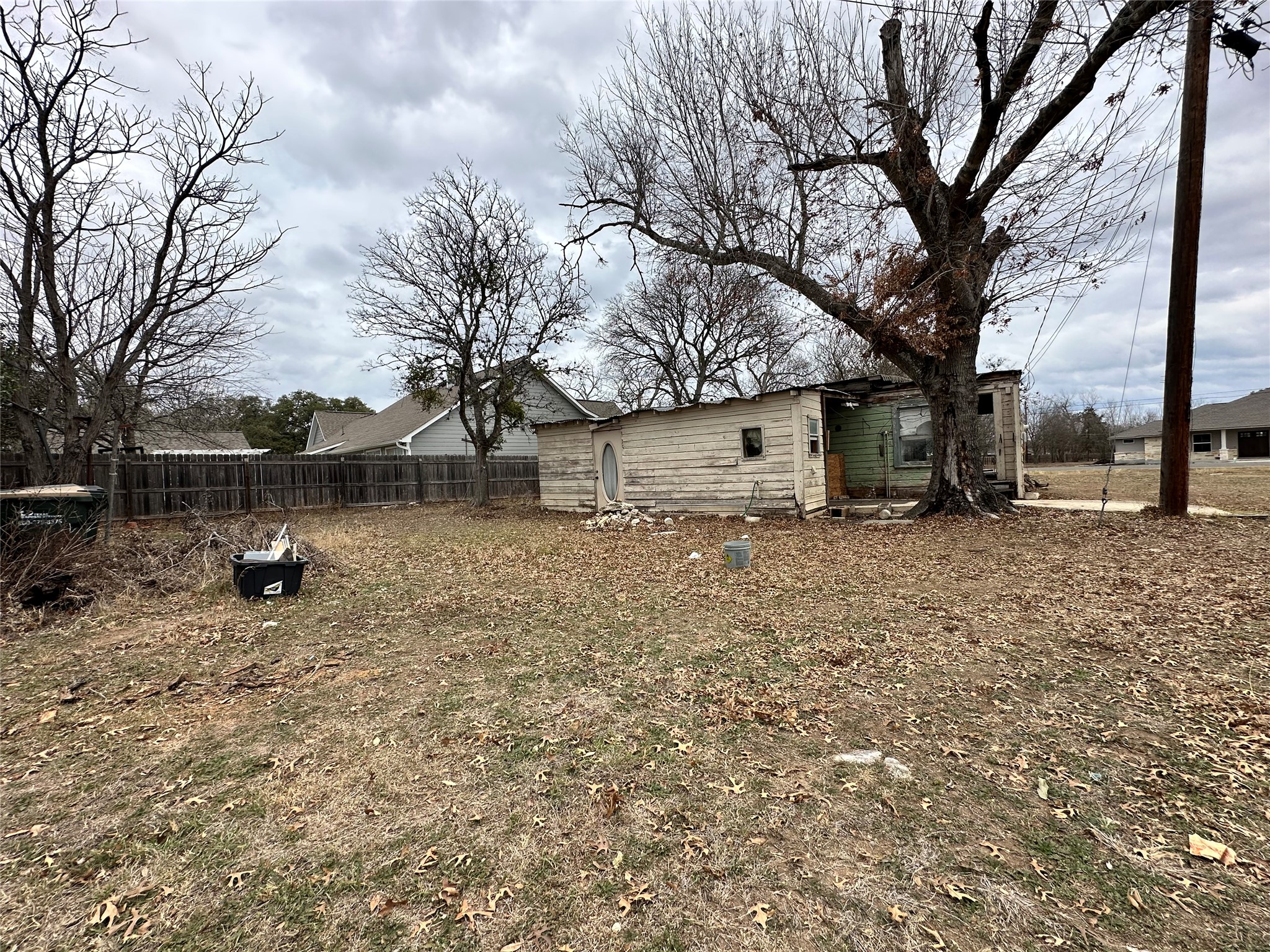 main property photo 14