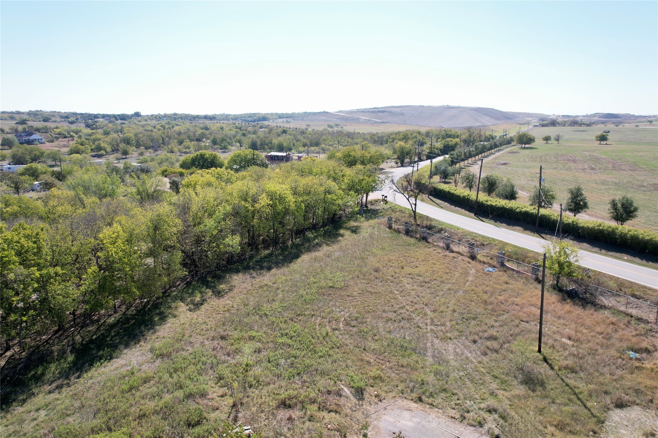 main property photo 6