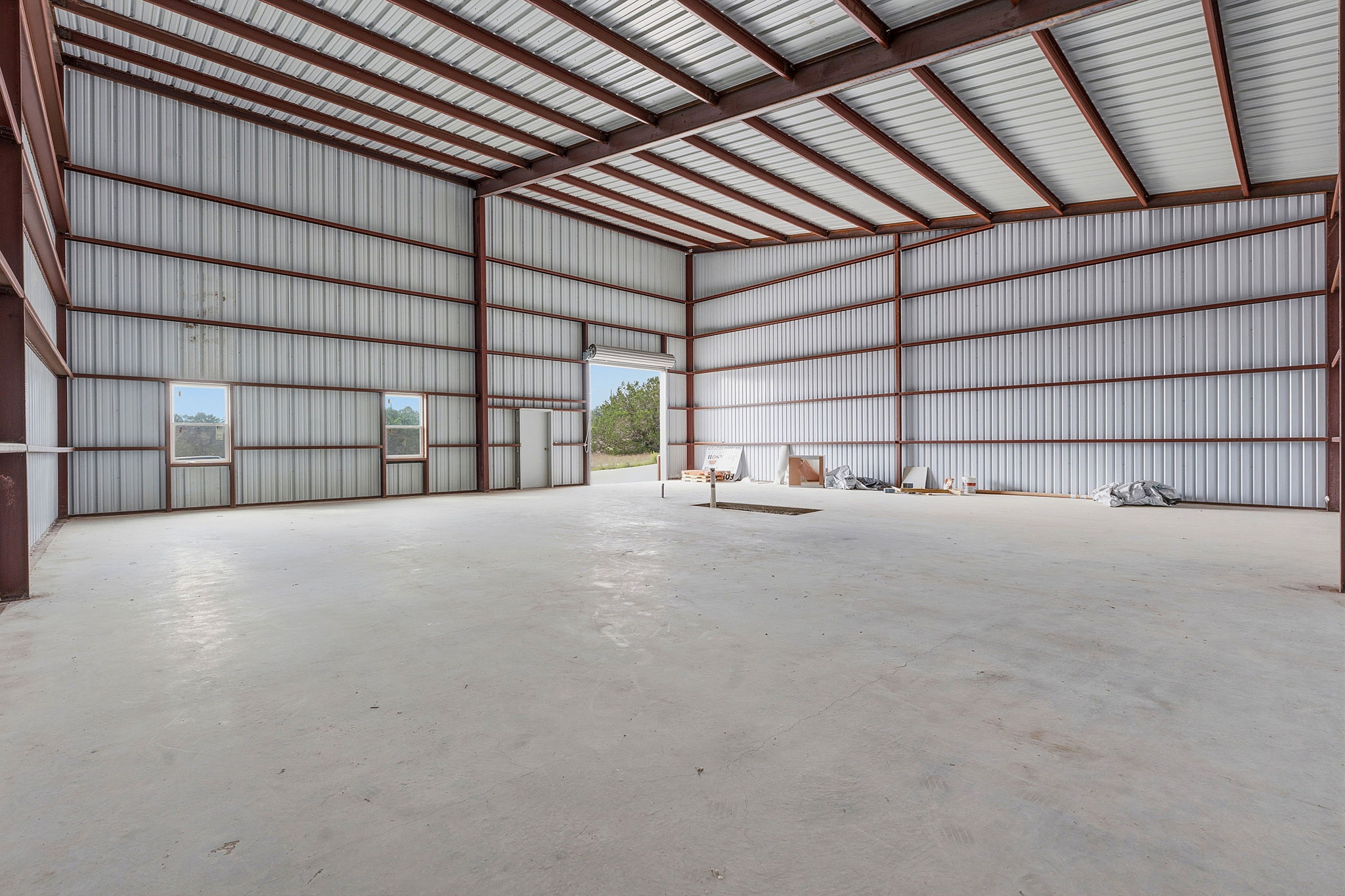 main property photo 13