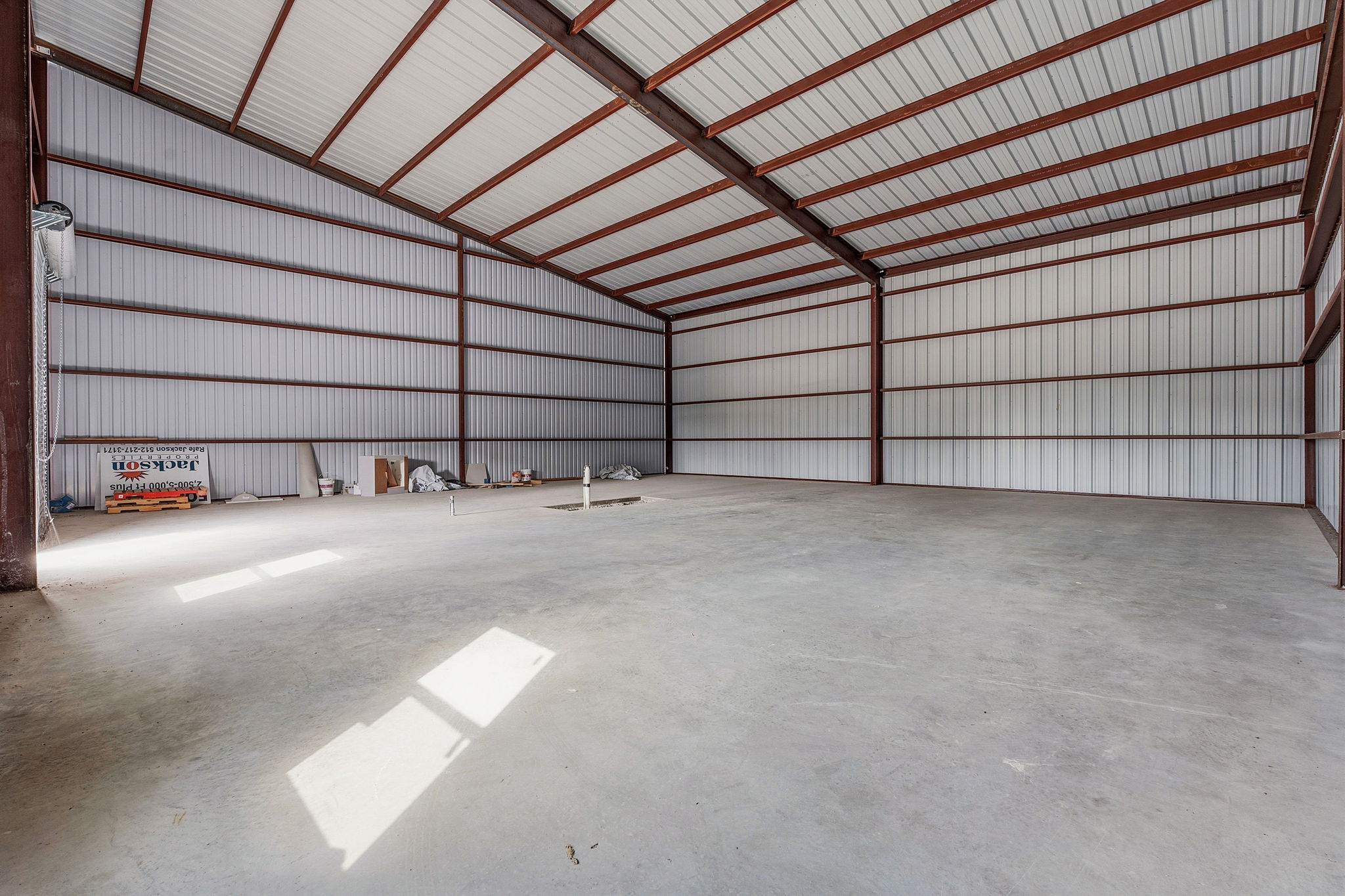 main property photo 8