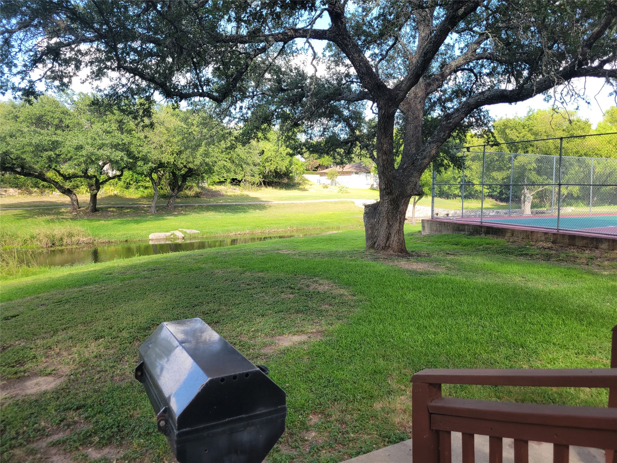 main property photo 20