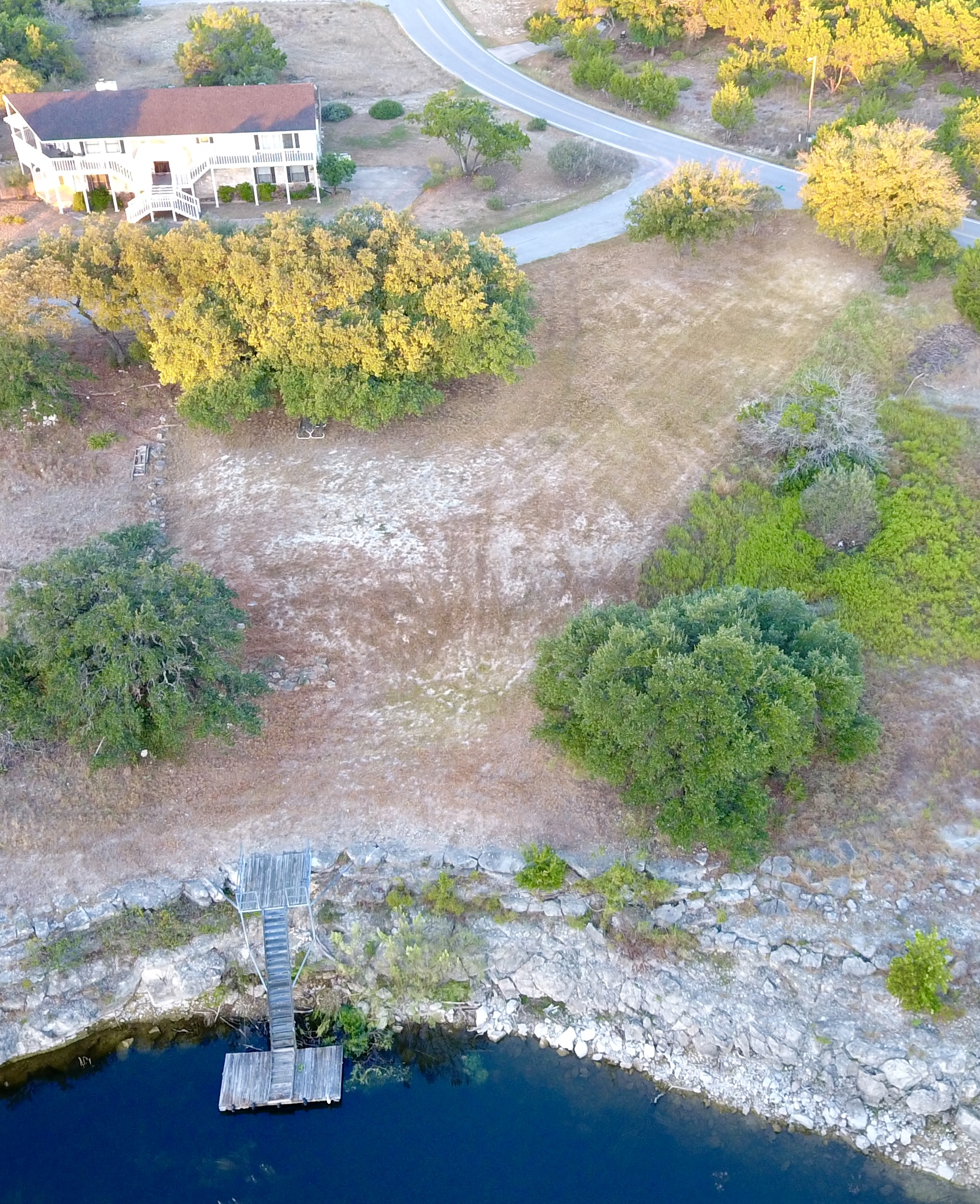 main property photo 10