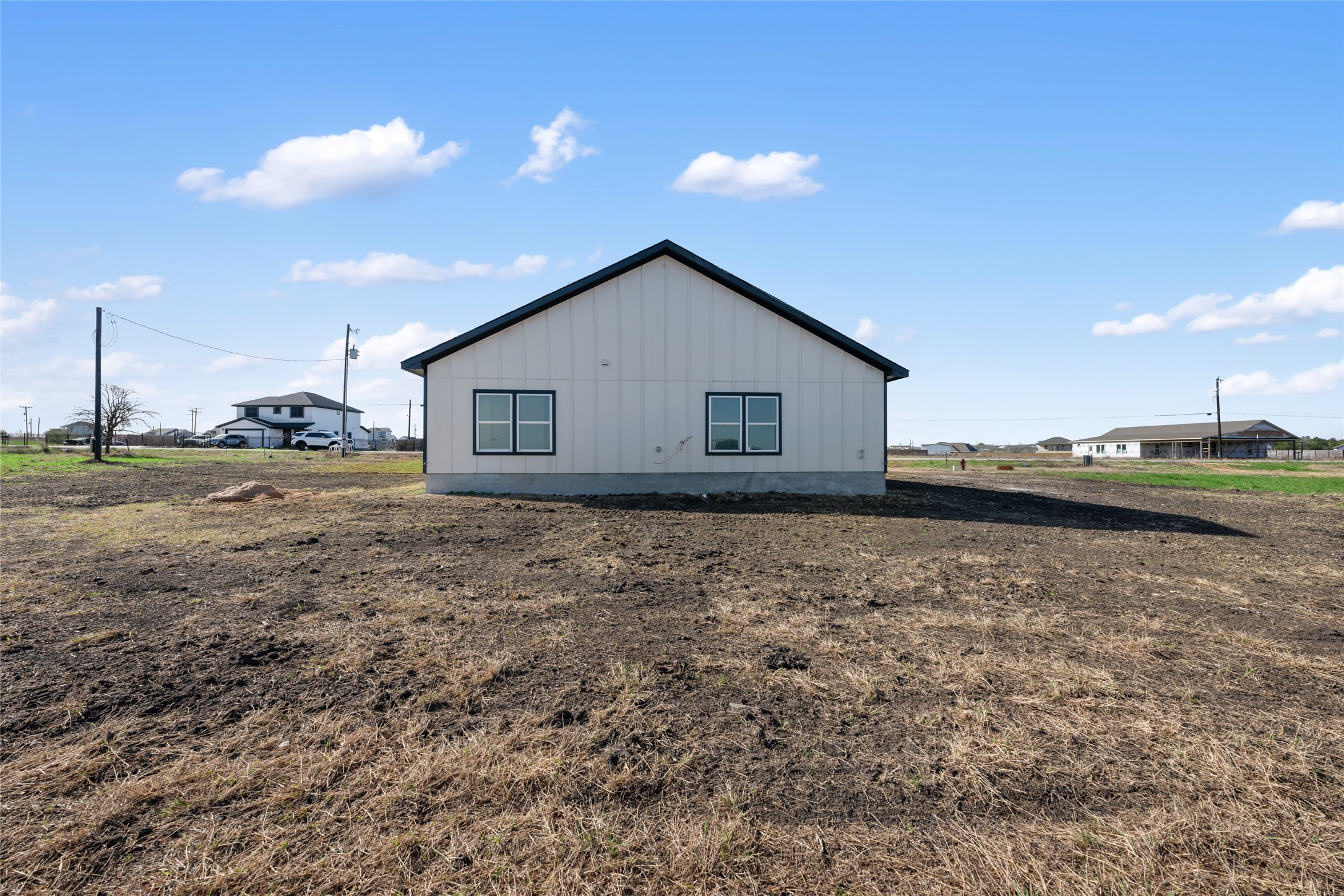 main property photo 35