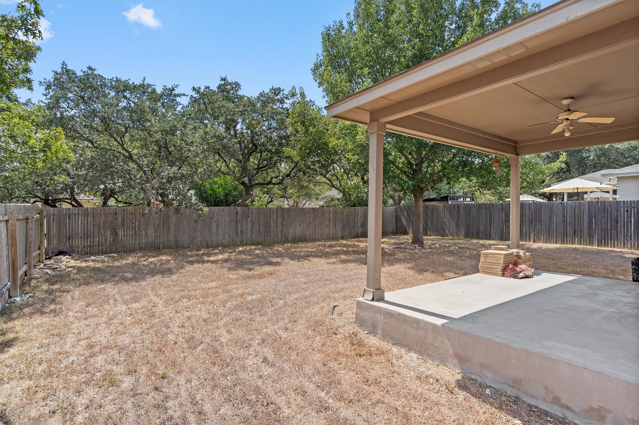 main property photo 26