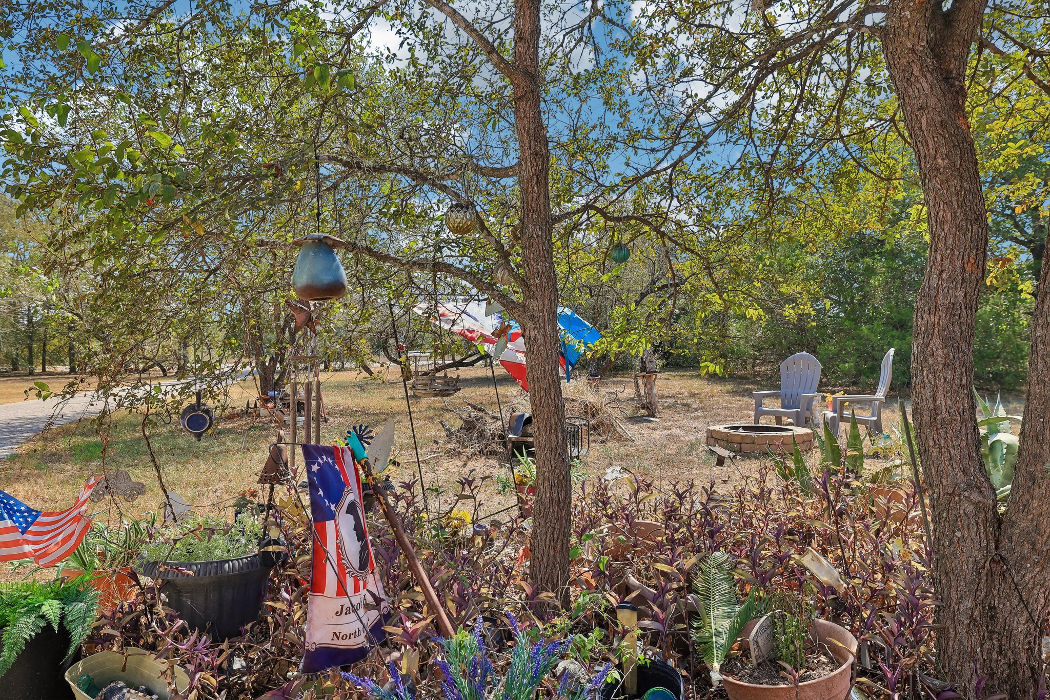 main property photo 28