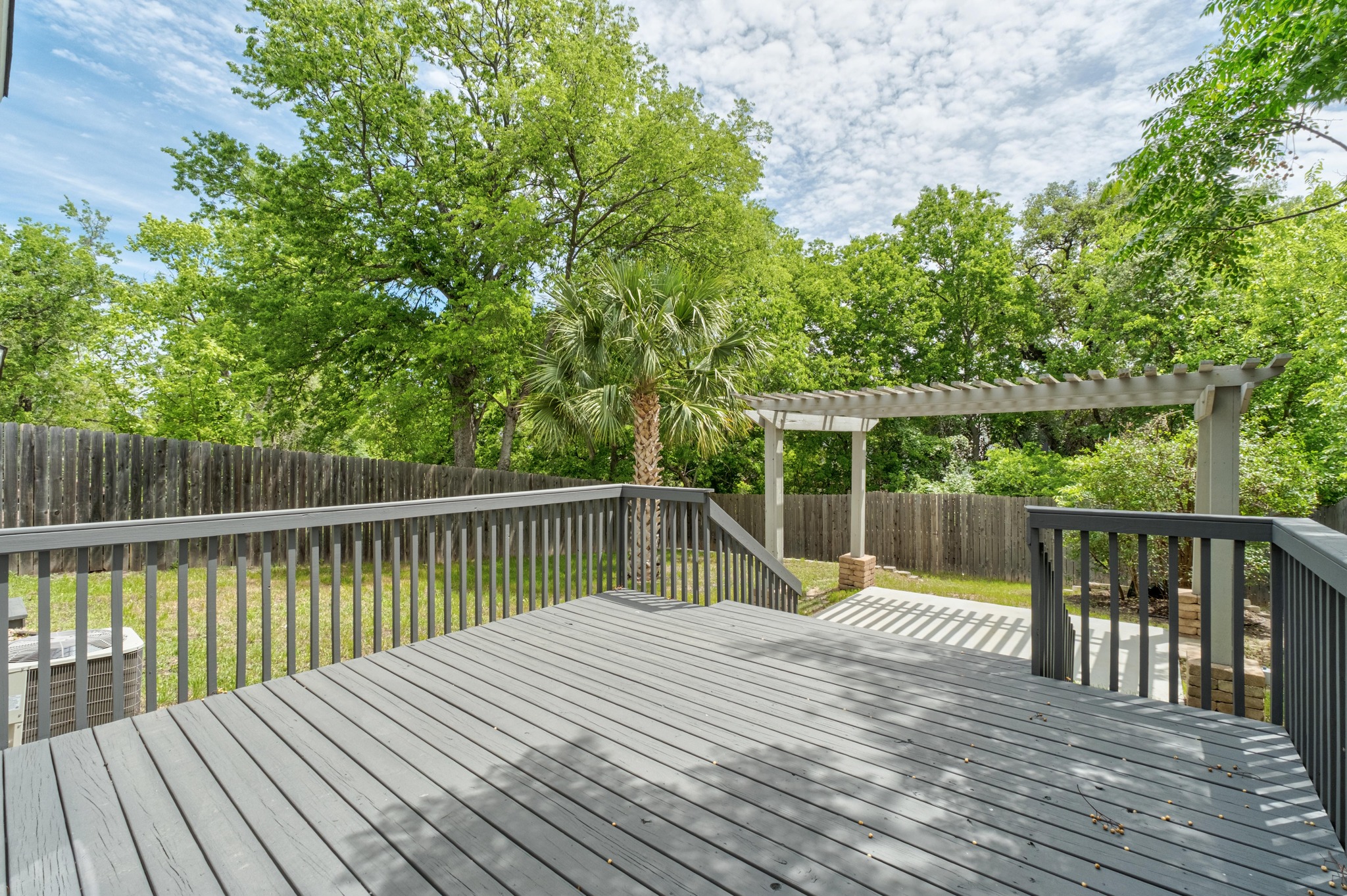 main property photo 20