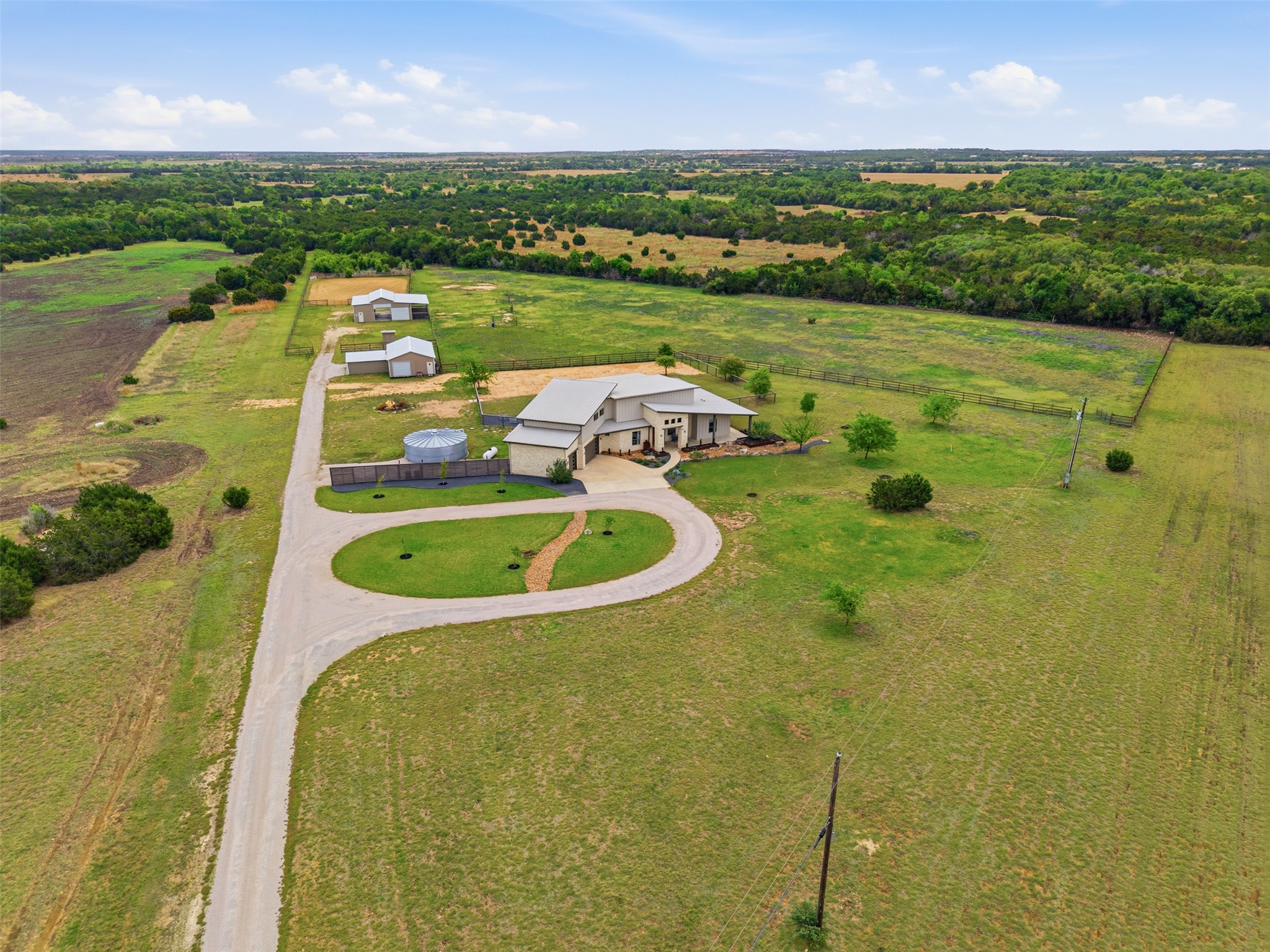 main property photo 35
