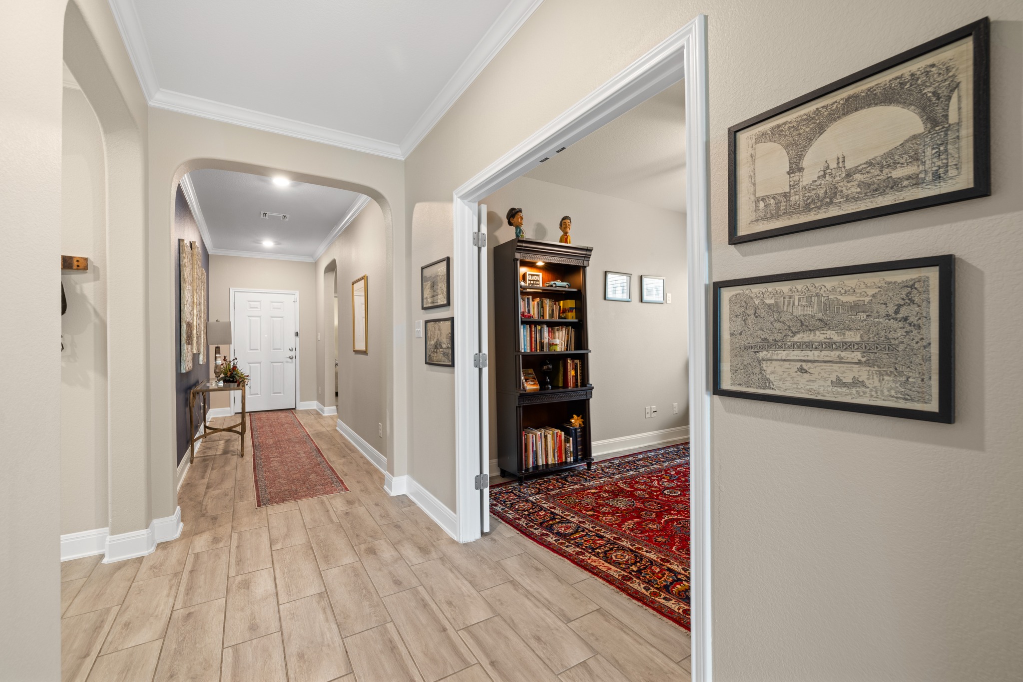 main property photo 6