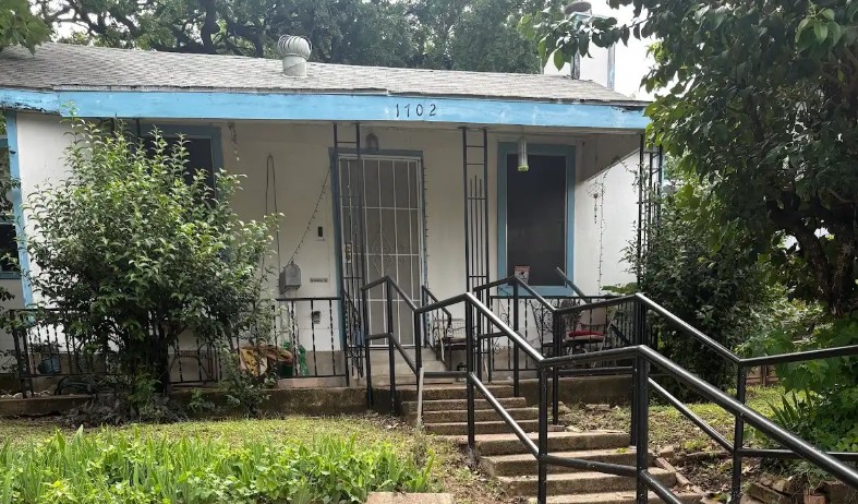 main property photo 20