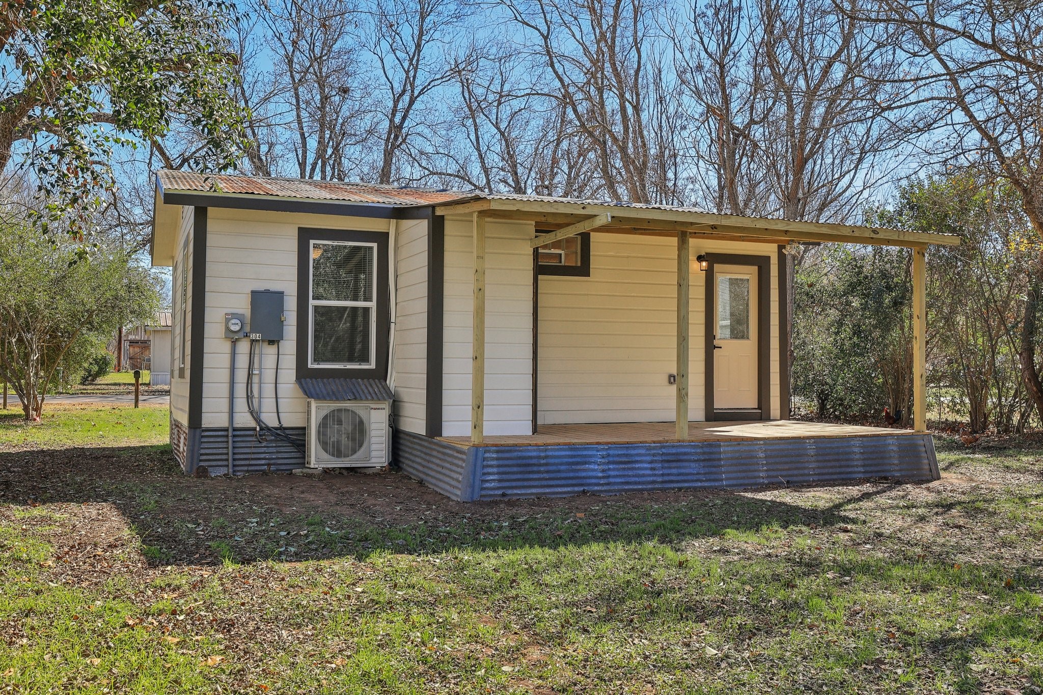 main property photo 27