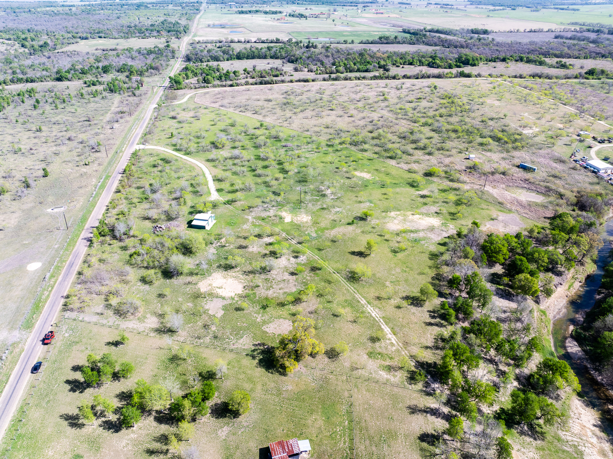 main property photo 11