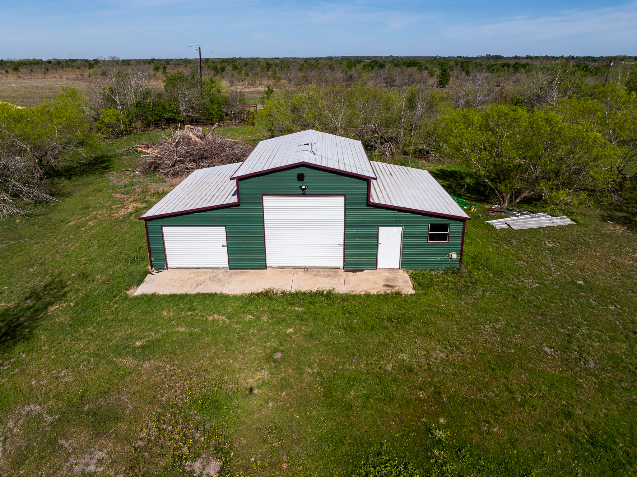 main property photo 5