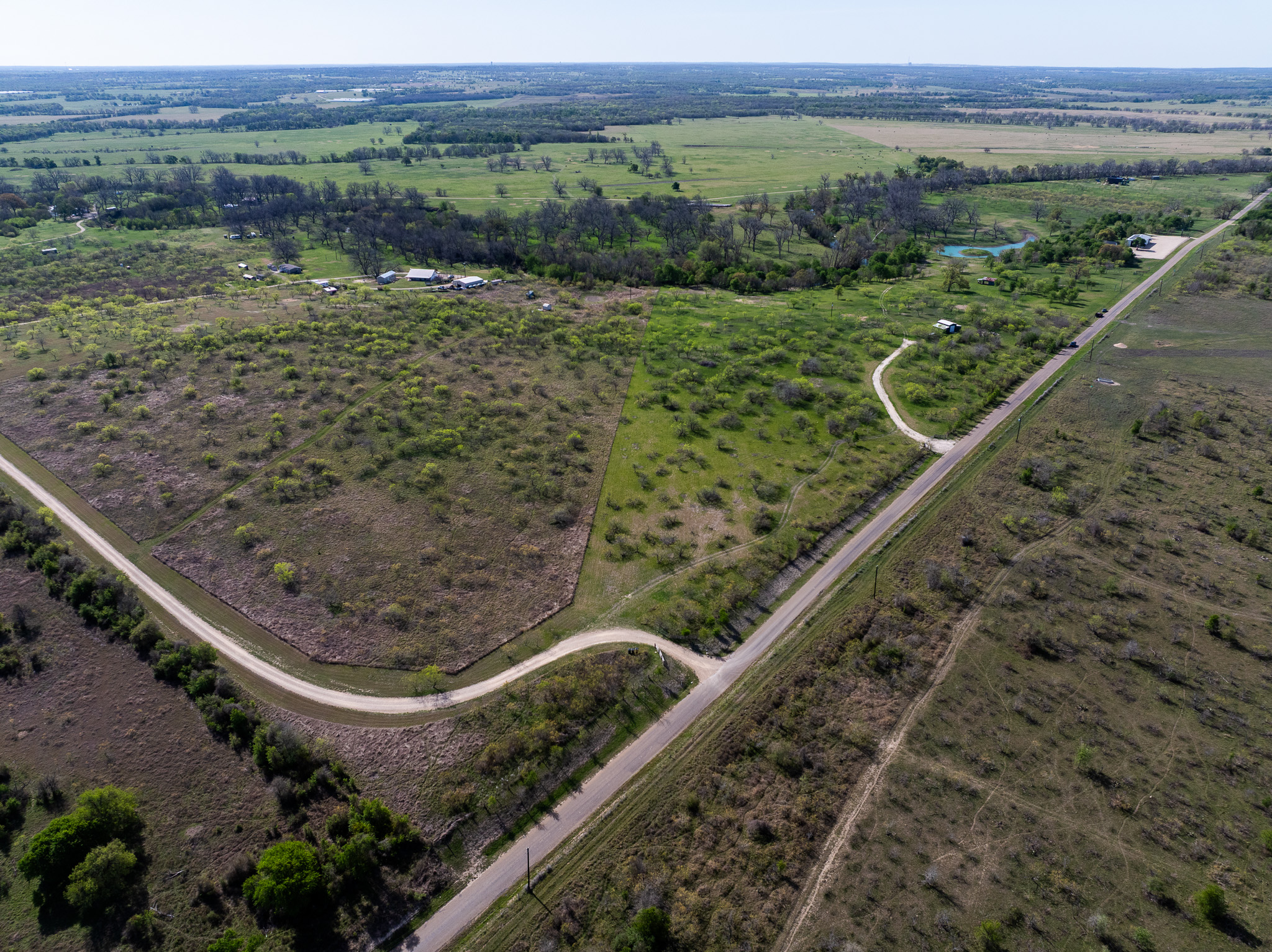 main property photo 8