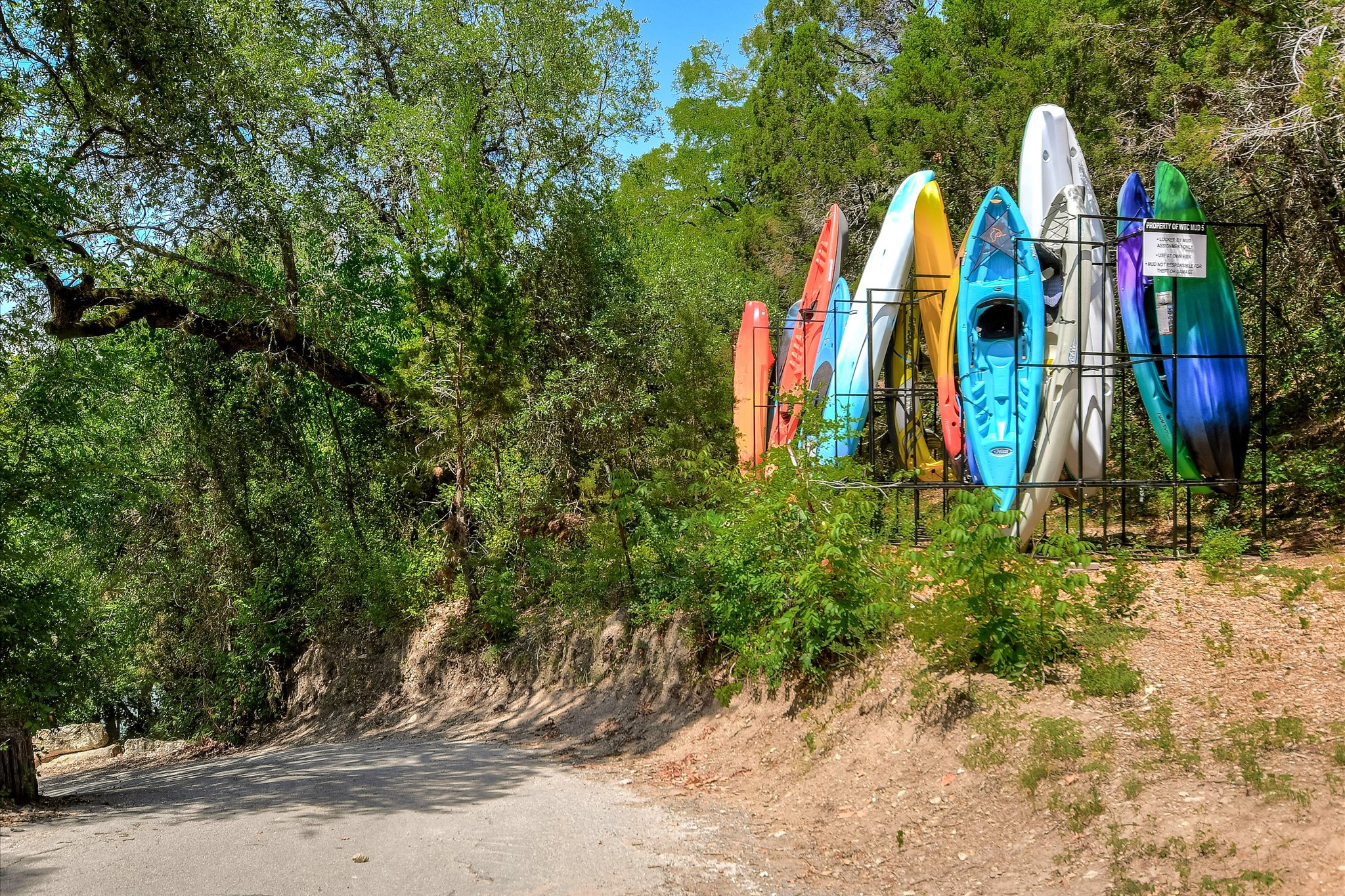main property photo 38