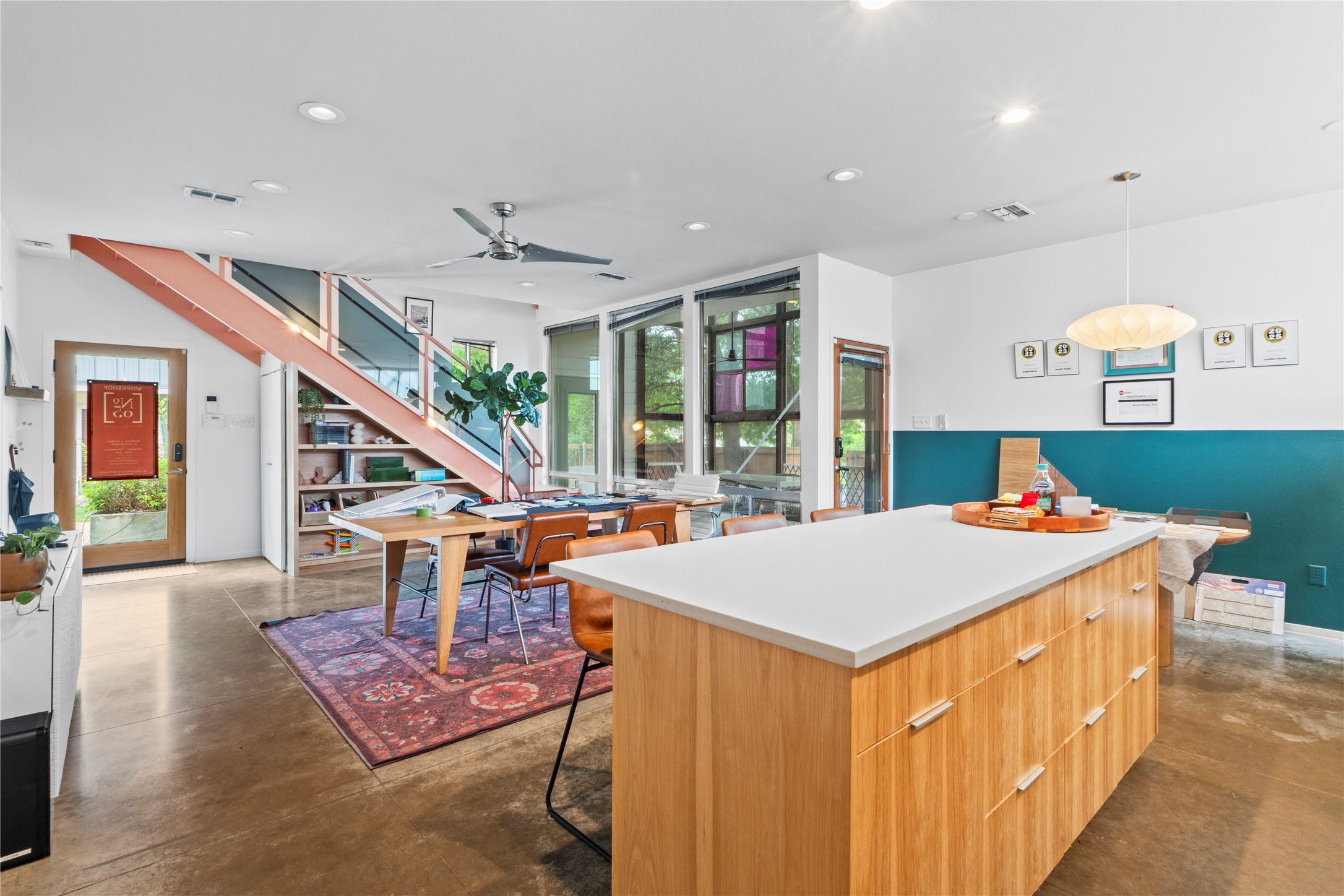 main property photo 8