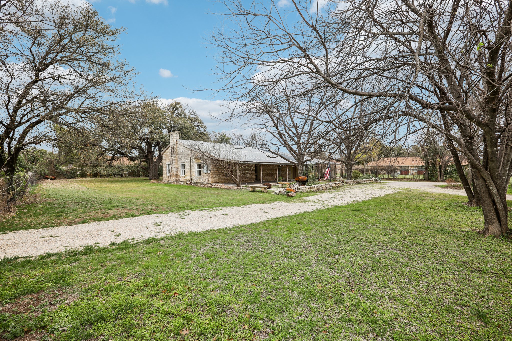 main property photo 12